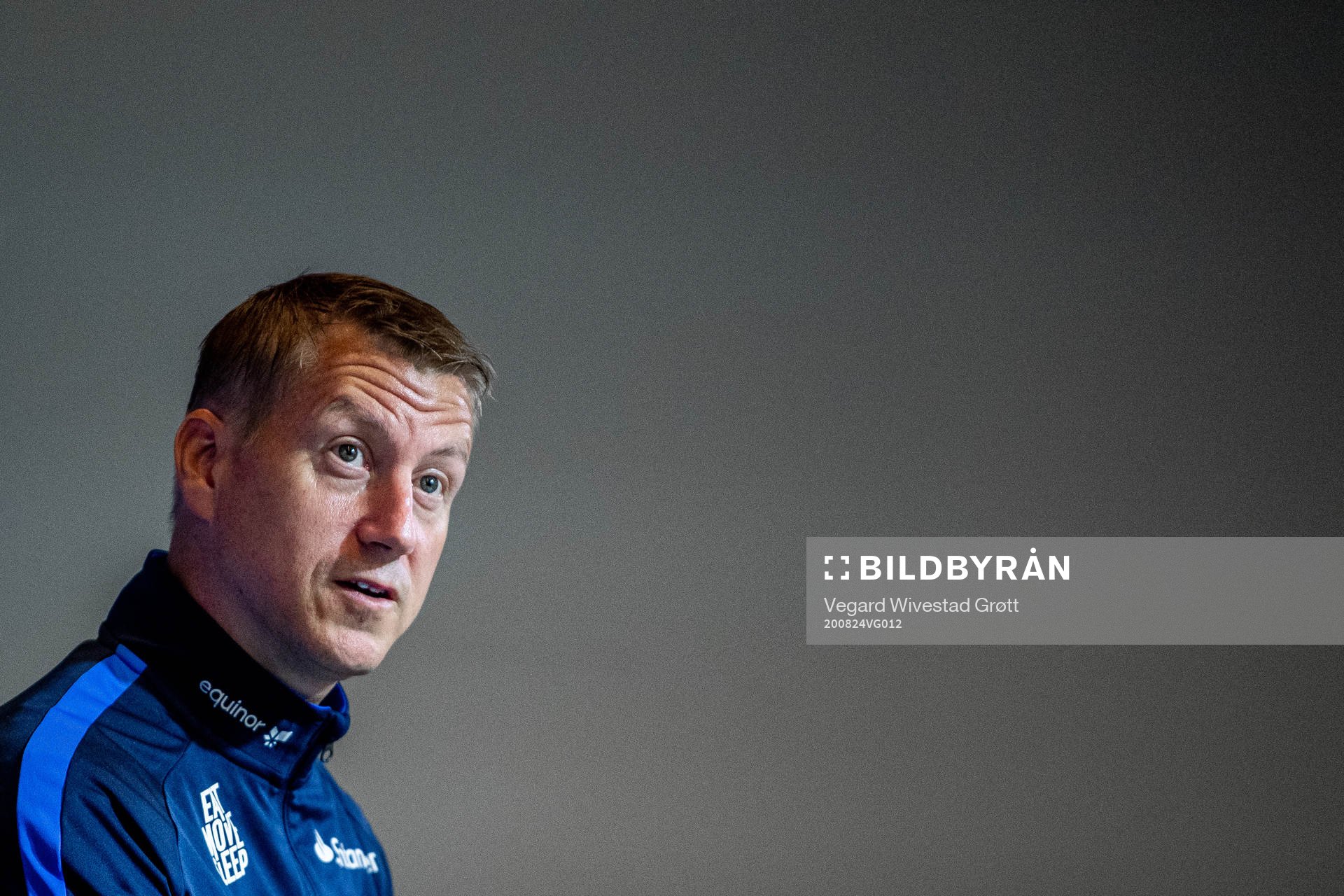Leif Gunnar Smerud, head coach of Norway U21, presents the