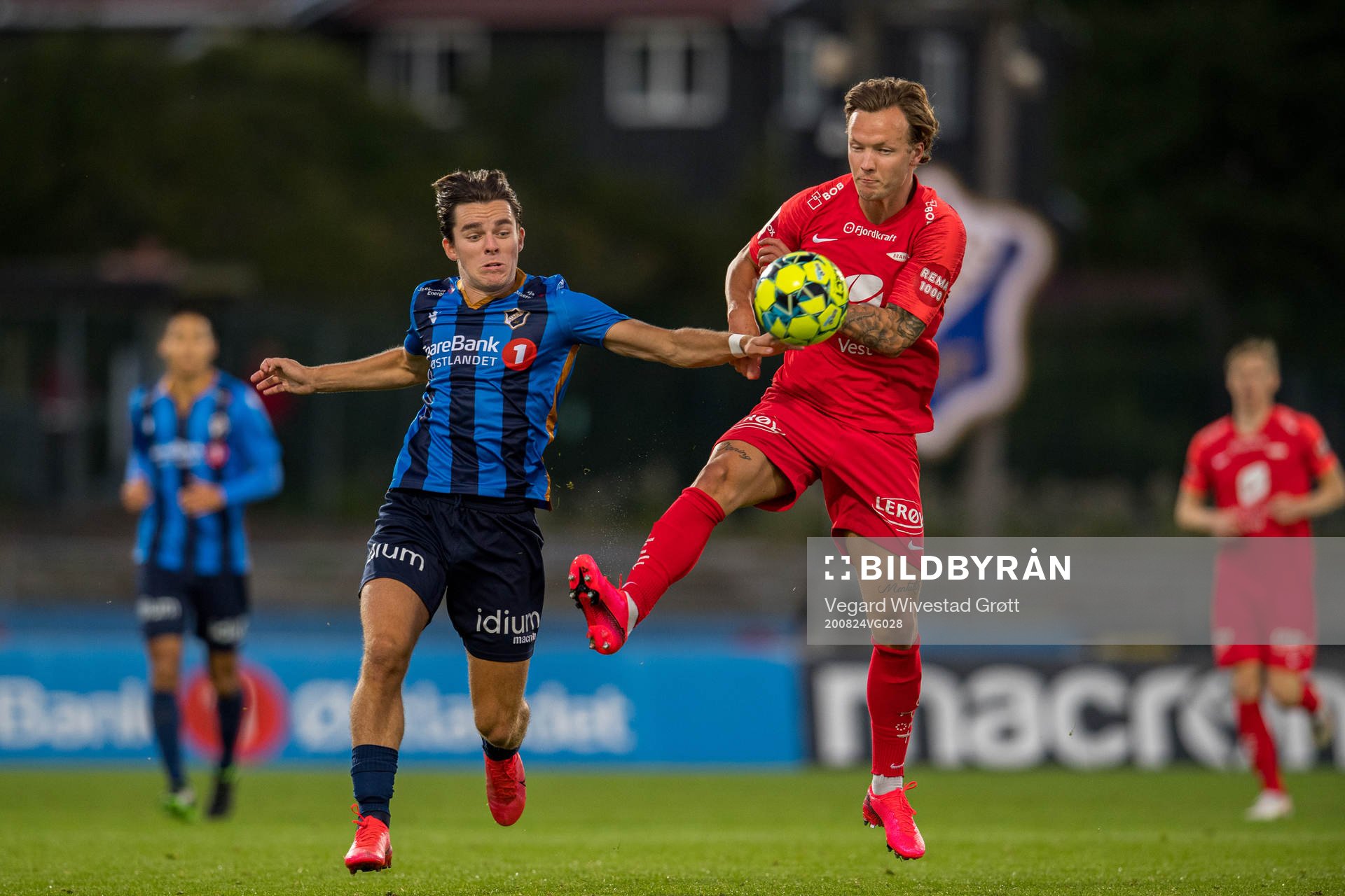 Hugo Vegard Vetlesen of Stabæk and Fredrik Haugen of Brann