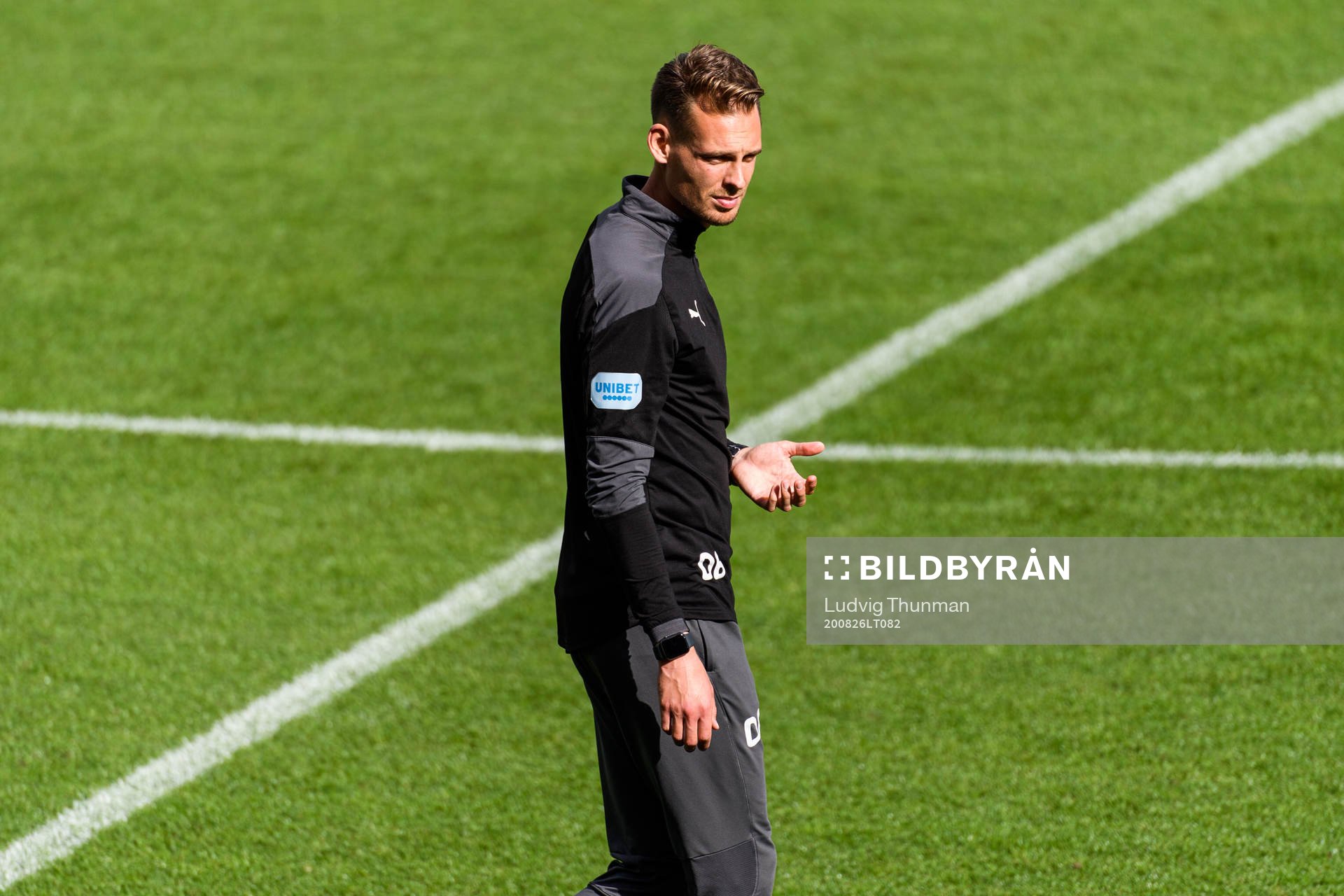 Daniel Bäckström, assistant coach