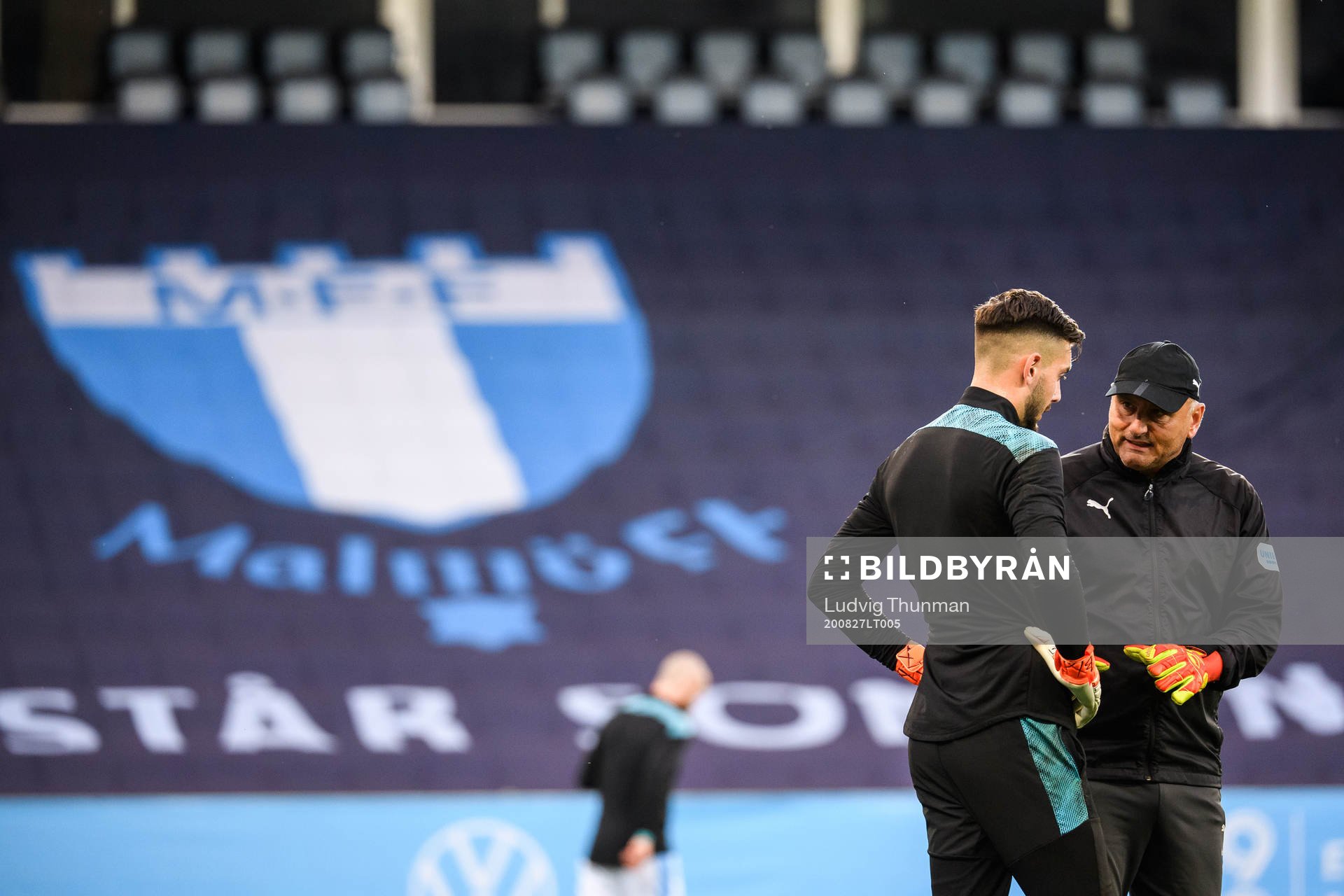 Jonnie Fedel, goalkeeper coach in a conversation with
