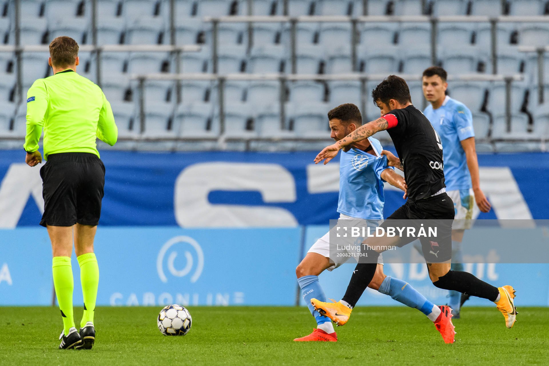 Sergiu Hanca of Cracovia and Erdal Rakip of Malmö FF