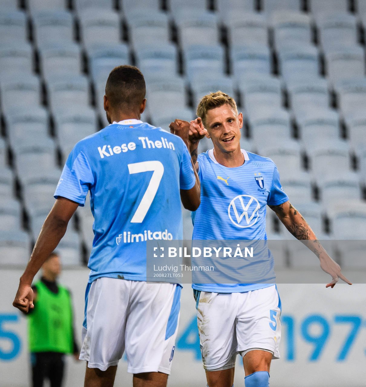 Sören Rieks celebrate with Isaac Kiese Thelin of Malmö FF