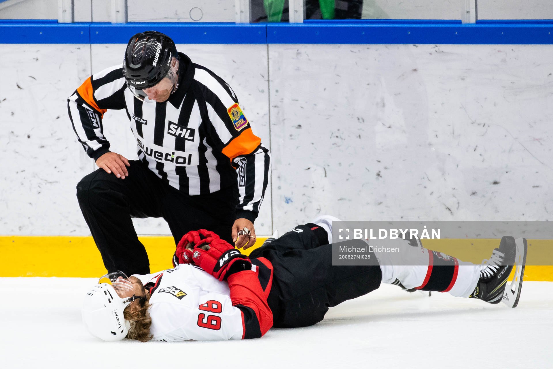 Malmö Redhawks Adam Brodecki  liggande