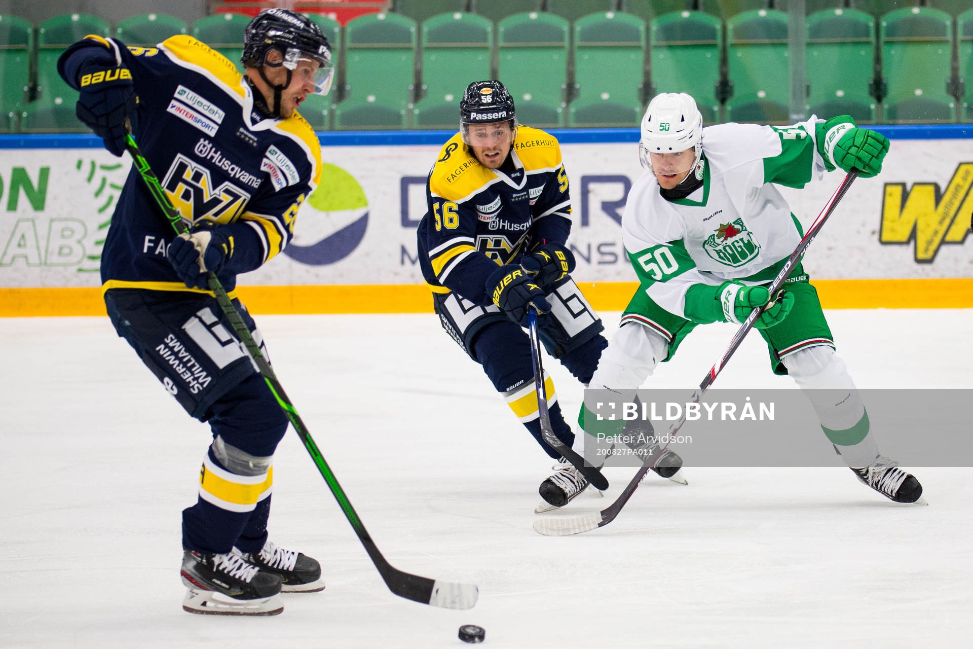 s Fredrik Forsberg och Rögles Raphael Lavoie