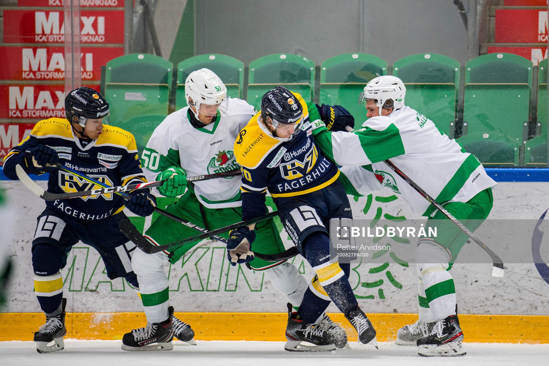 s Daniel Bertov och Linus Sandin