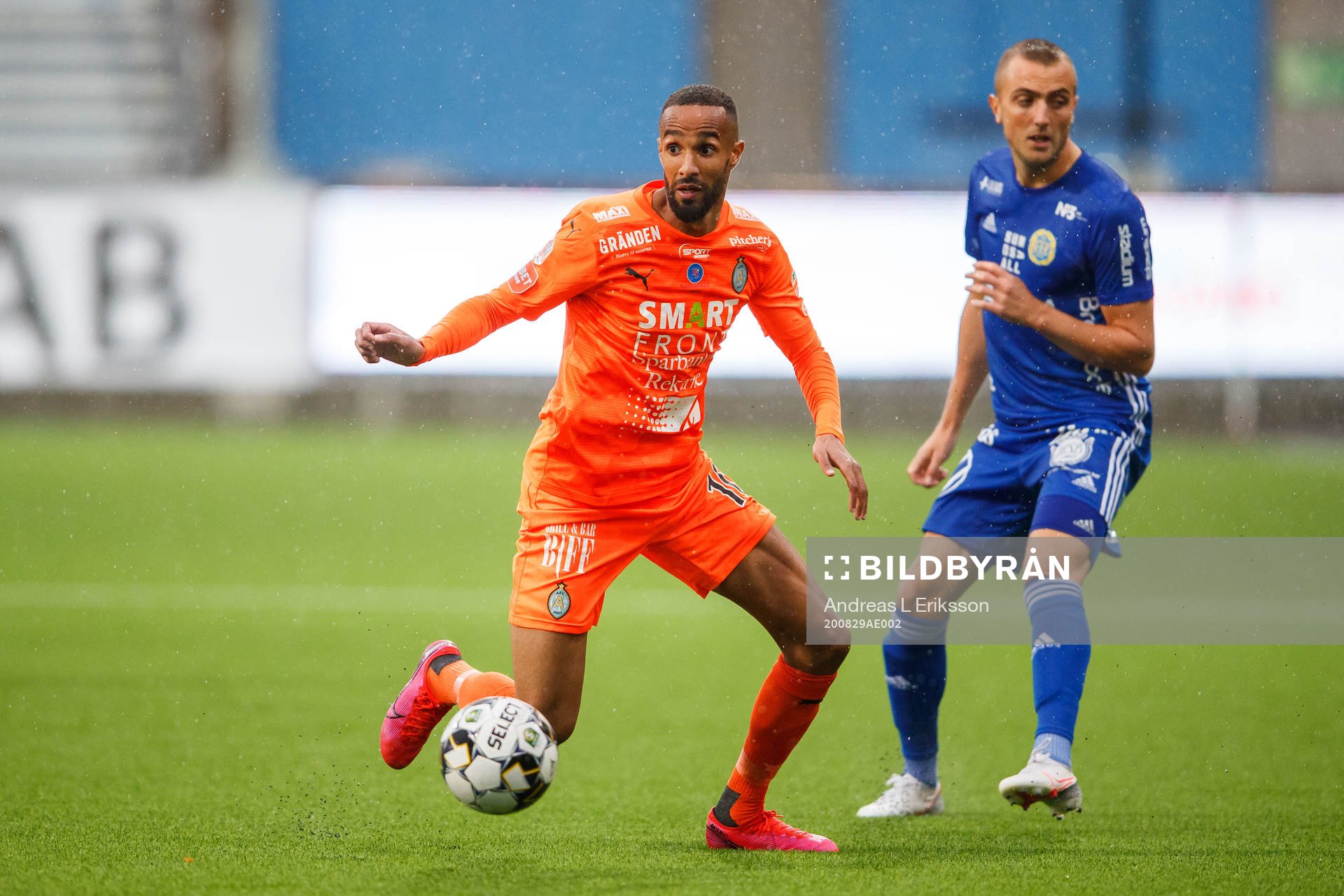 AFC Eskilstunas Ferid Ali och Sundsvalls Dennis Olsson