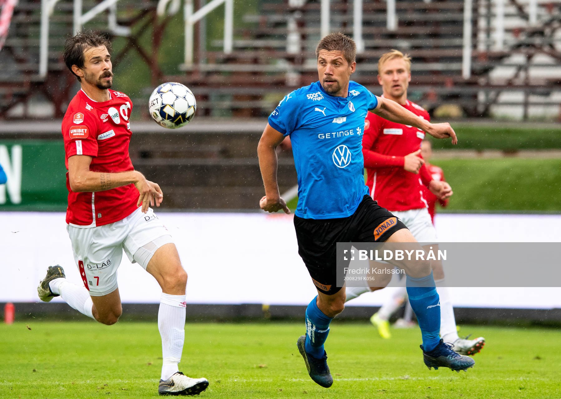 Degerfors Sebastian Olsson och Halmstads Mikael Boman