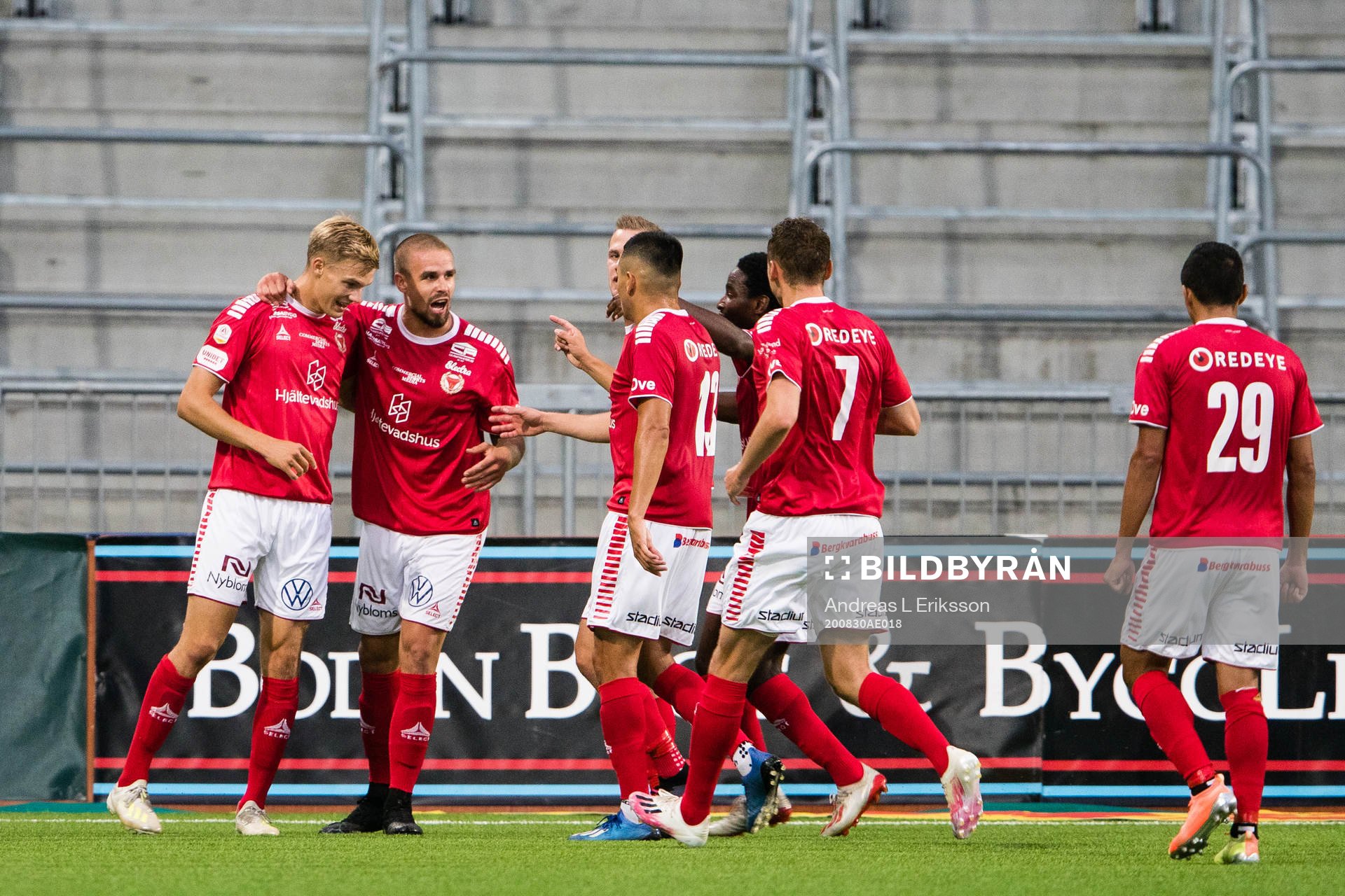 Kalmars Svante Ingelsson jublar