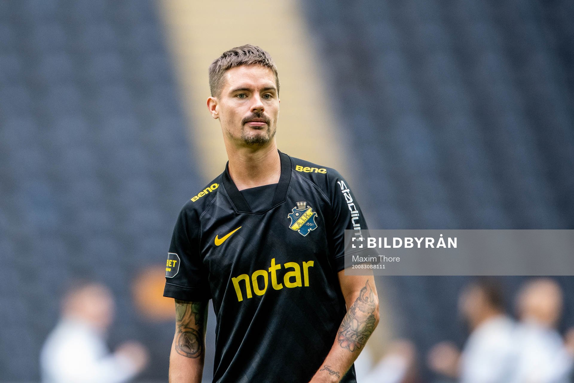 s Mikael Lustig