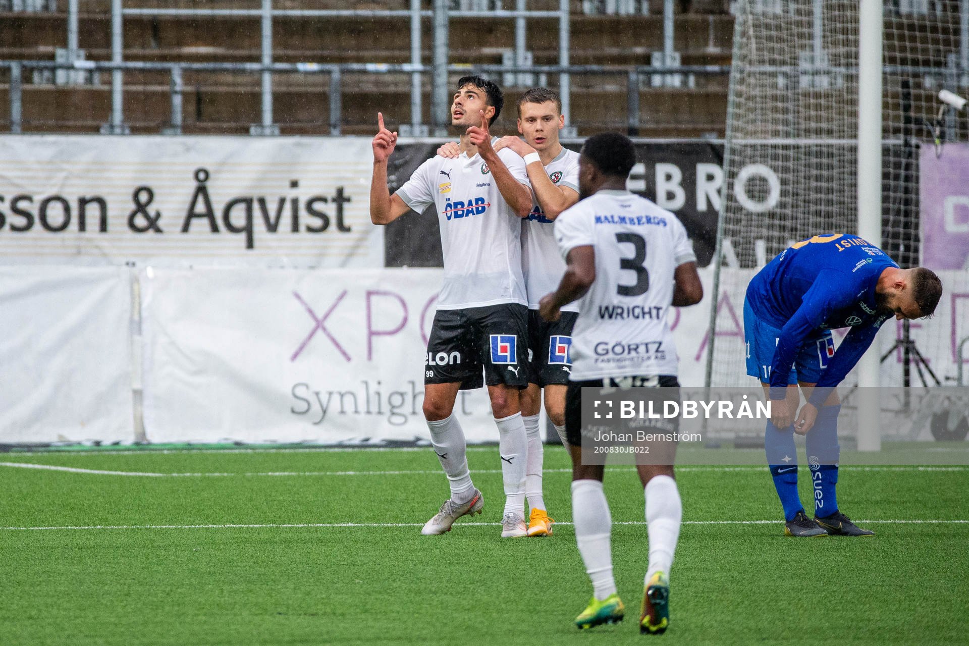 Örebros Deniz Hümmet jublar