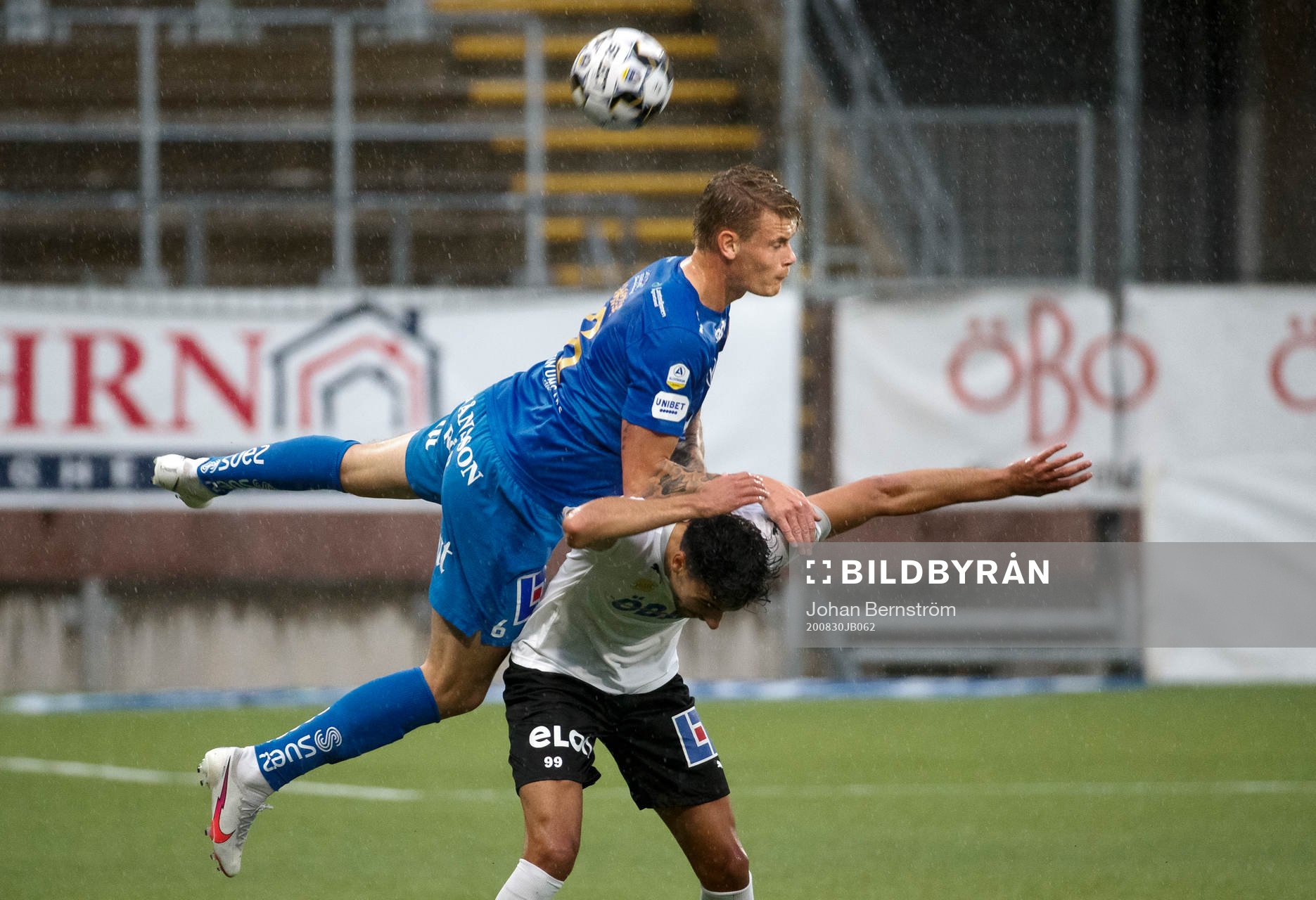 IFK Norrköpings Eric Smith och Örebros Deniz Hümmet