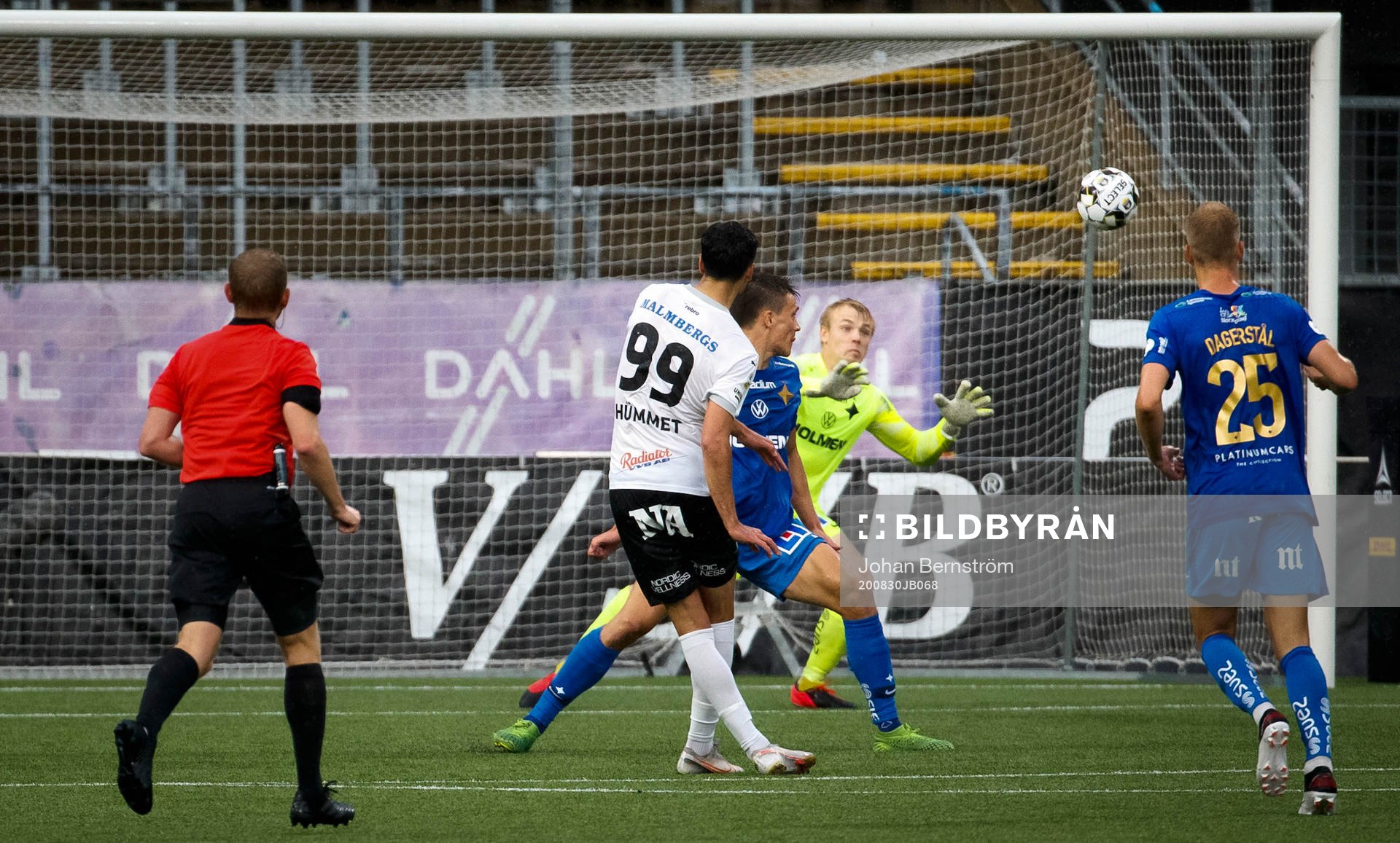 Örebros Deniz Hümmet gör 2-2 på IFK Norrköpings