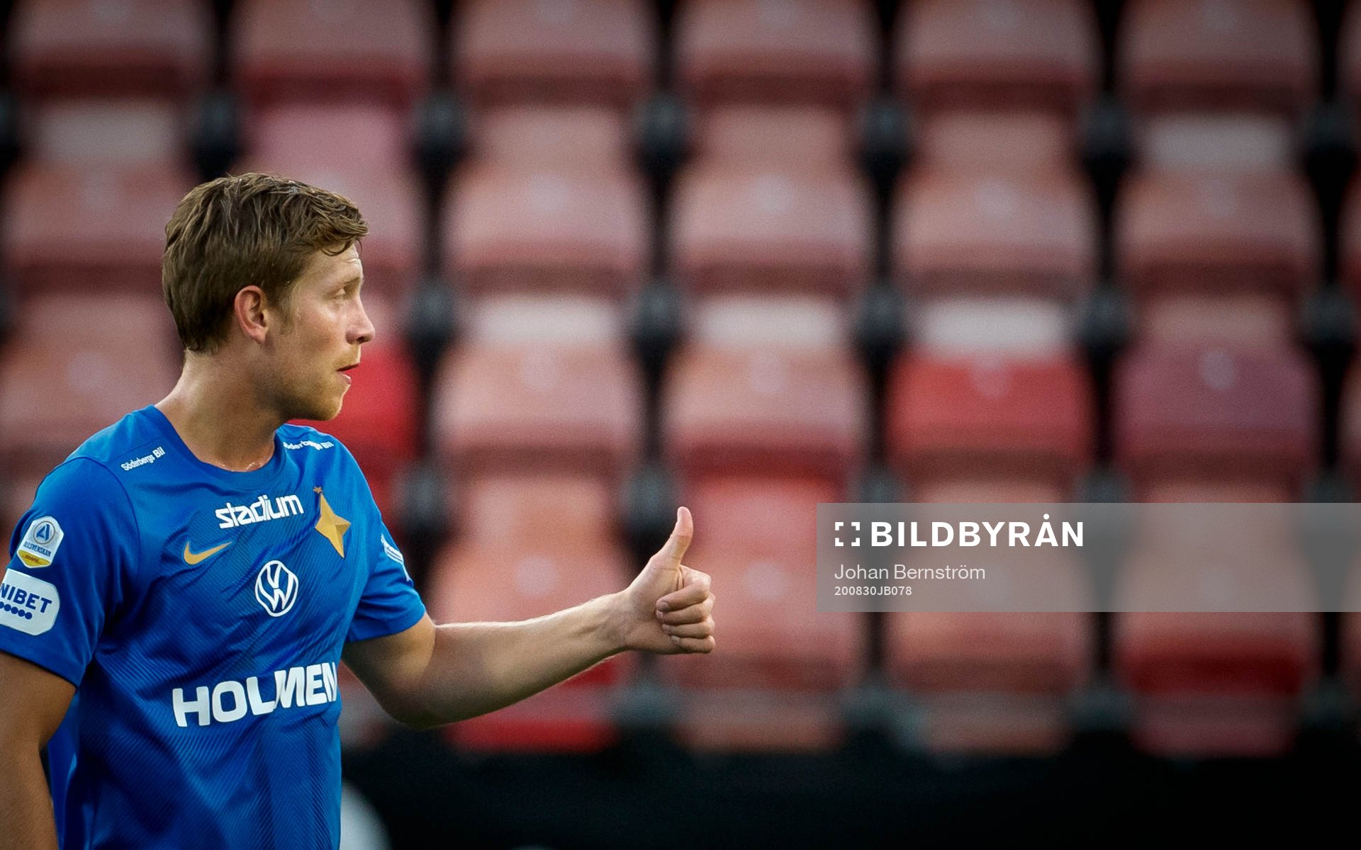 IFK Norrköpings Alexander Fransson gör tummen upp