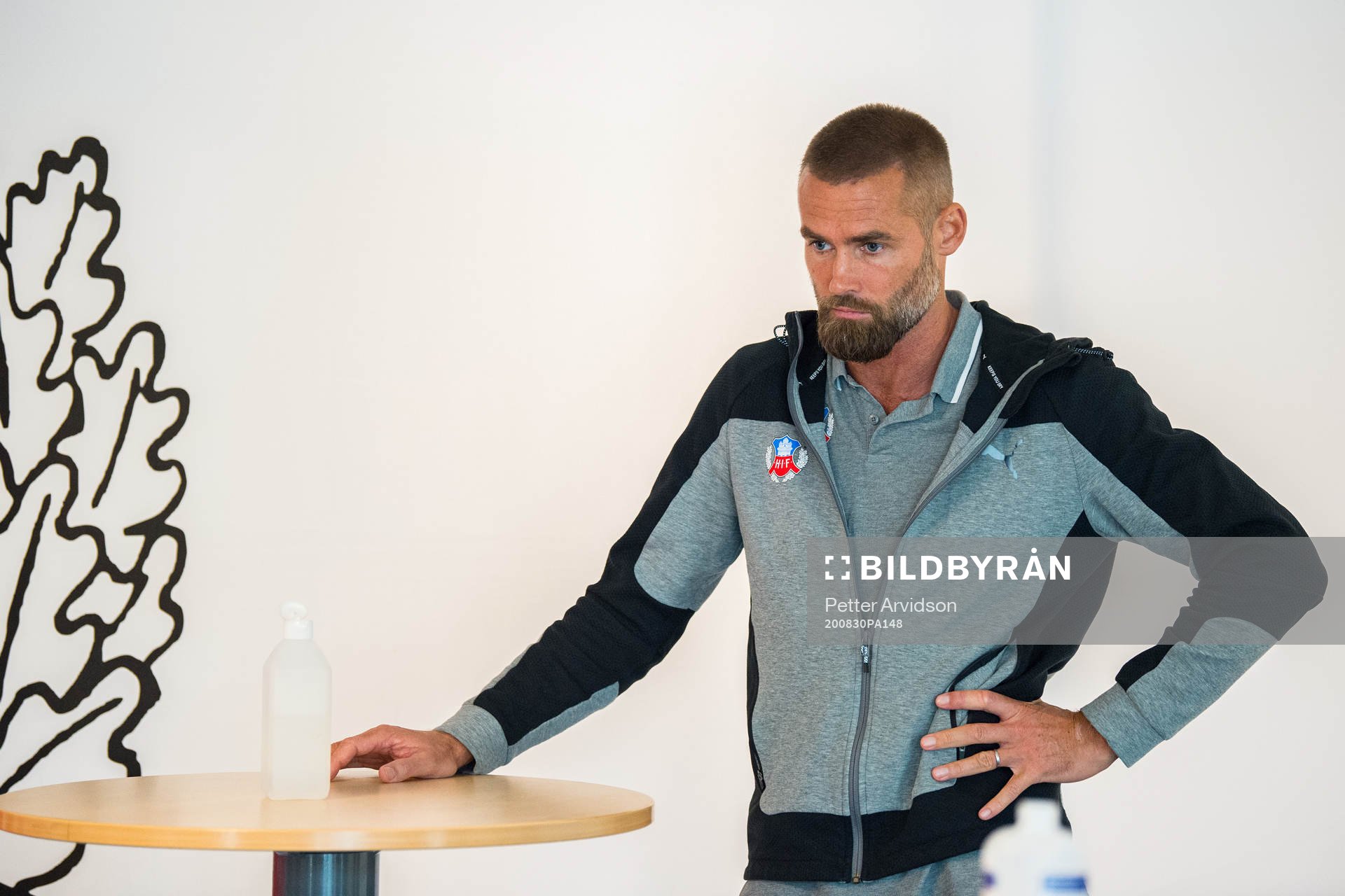 Helsingborgs tränare Olof Mellberg på presskonferensen