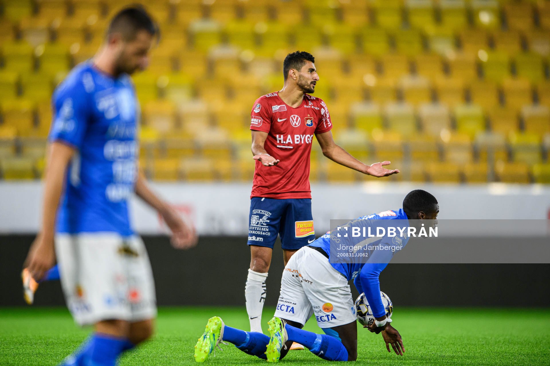 Örgrytes Ailton Jose Almeida reagerar