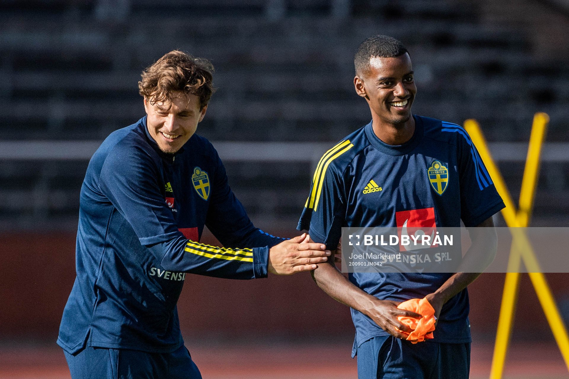 Victor Nilsson Lindelöf and Alexander Isak of the Swedish
