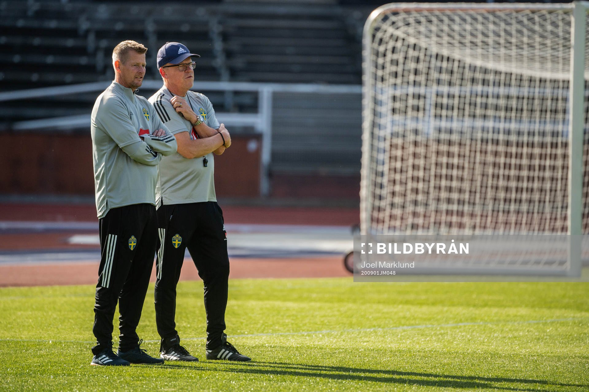 Anders Smith and Janne Andersson, head coach of the Swedish