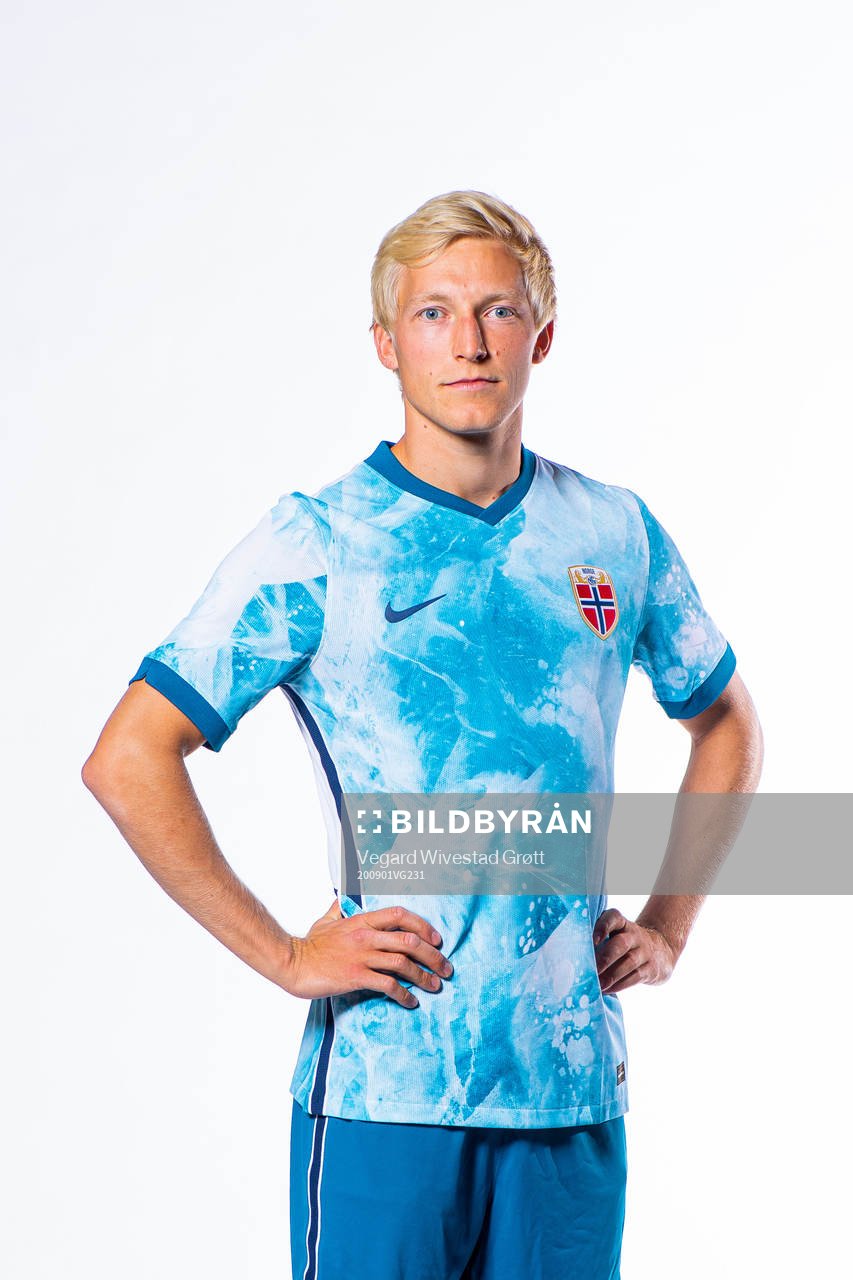 Birger Meling of the Norwegian national football team poses