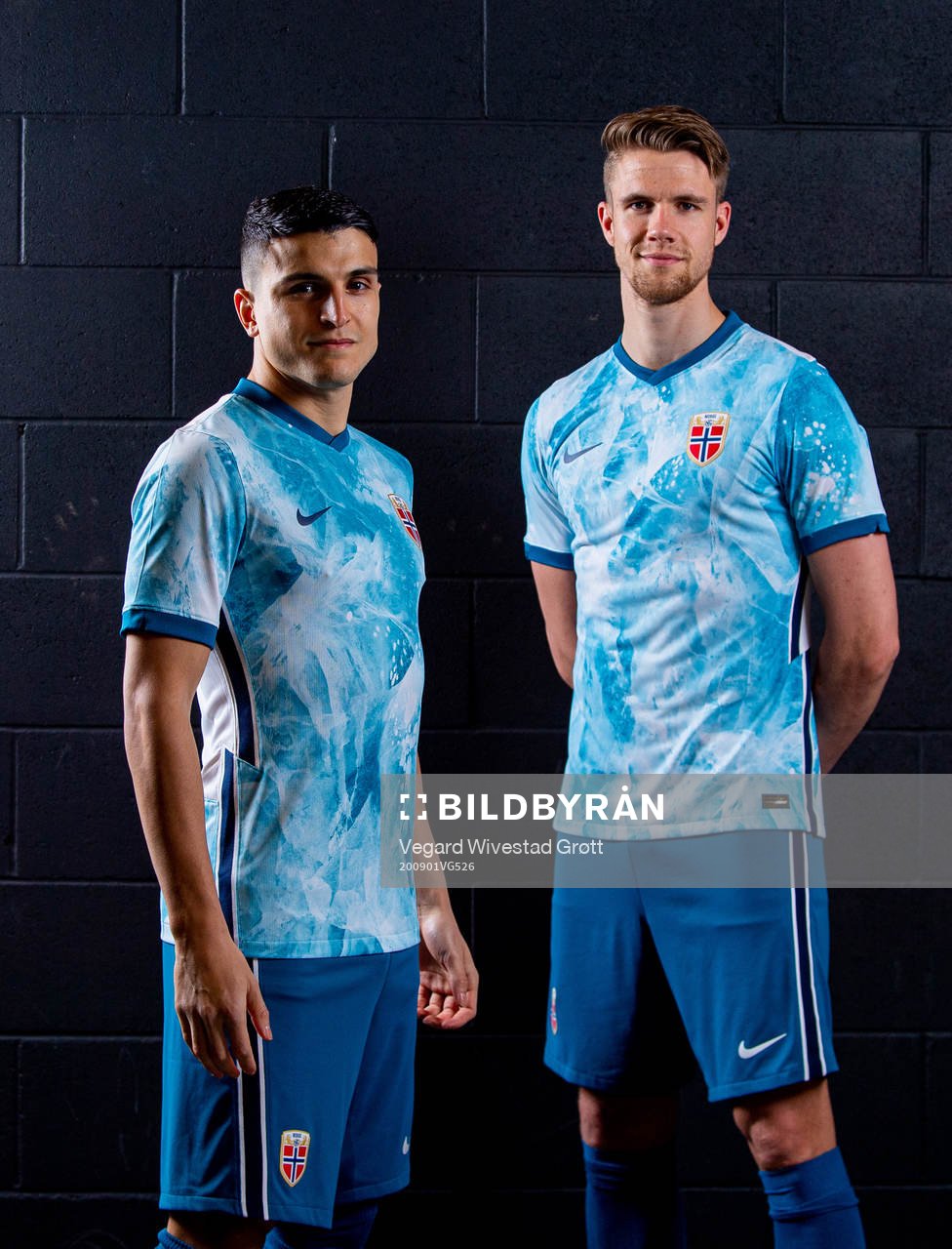 Mohamed Moi Elyounoussi and Kristoffer Ajer of the
