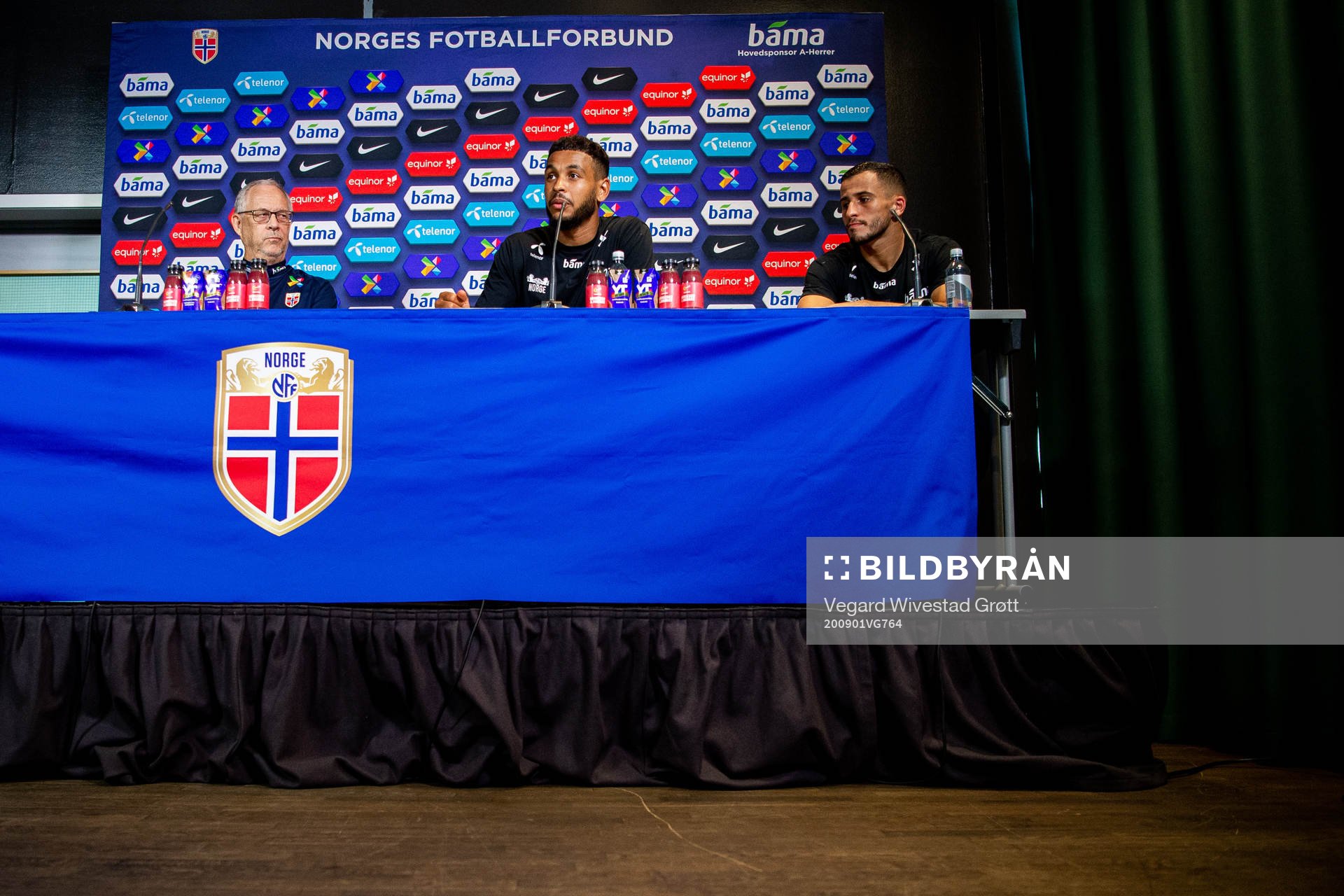 Lars Lagerbäck, head coach of Norway, Joshua King and Omar