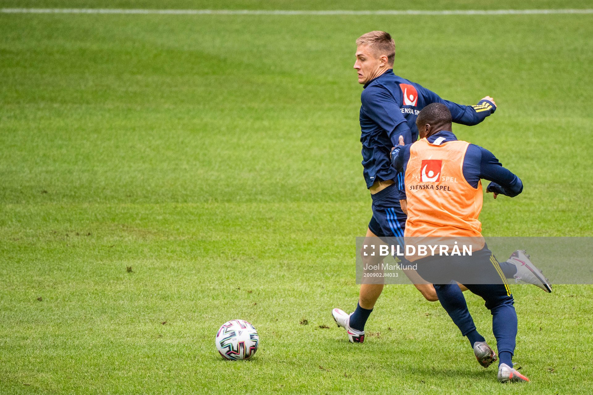 Mattias Svanberg and Ken Sema of the Swedish national
