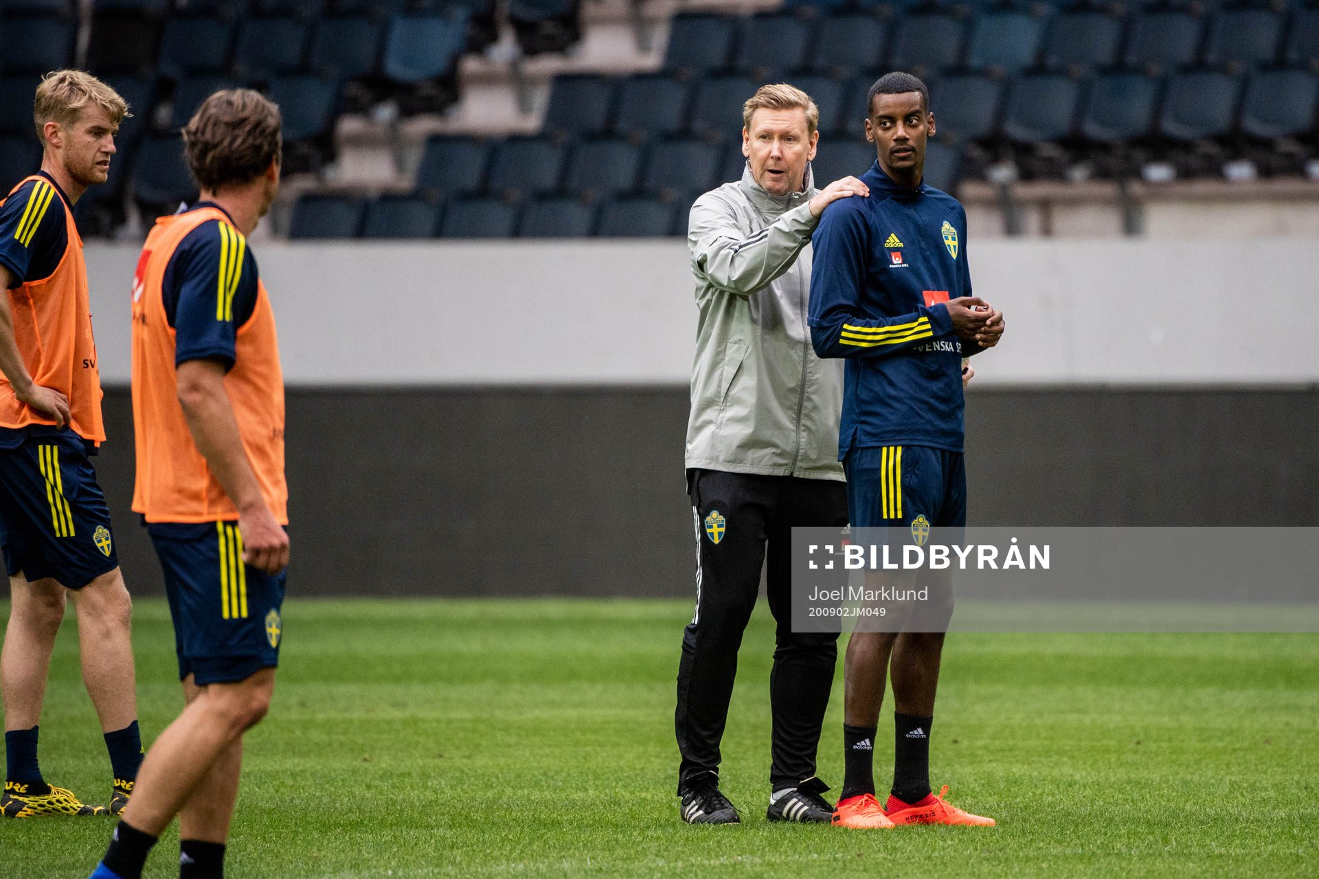 Peter Wettergren, assistant coach and Alexander Isak of the