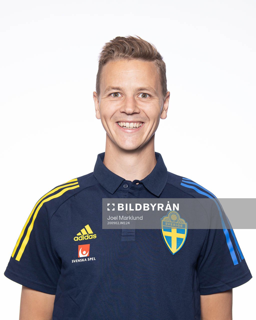 Maths Elfvendal, goalkeeper coach for the Swedish national