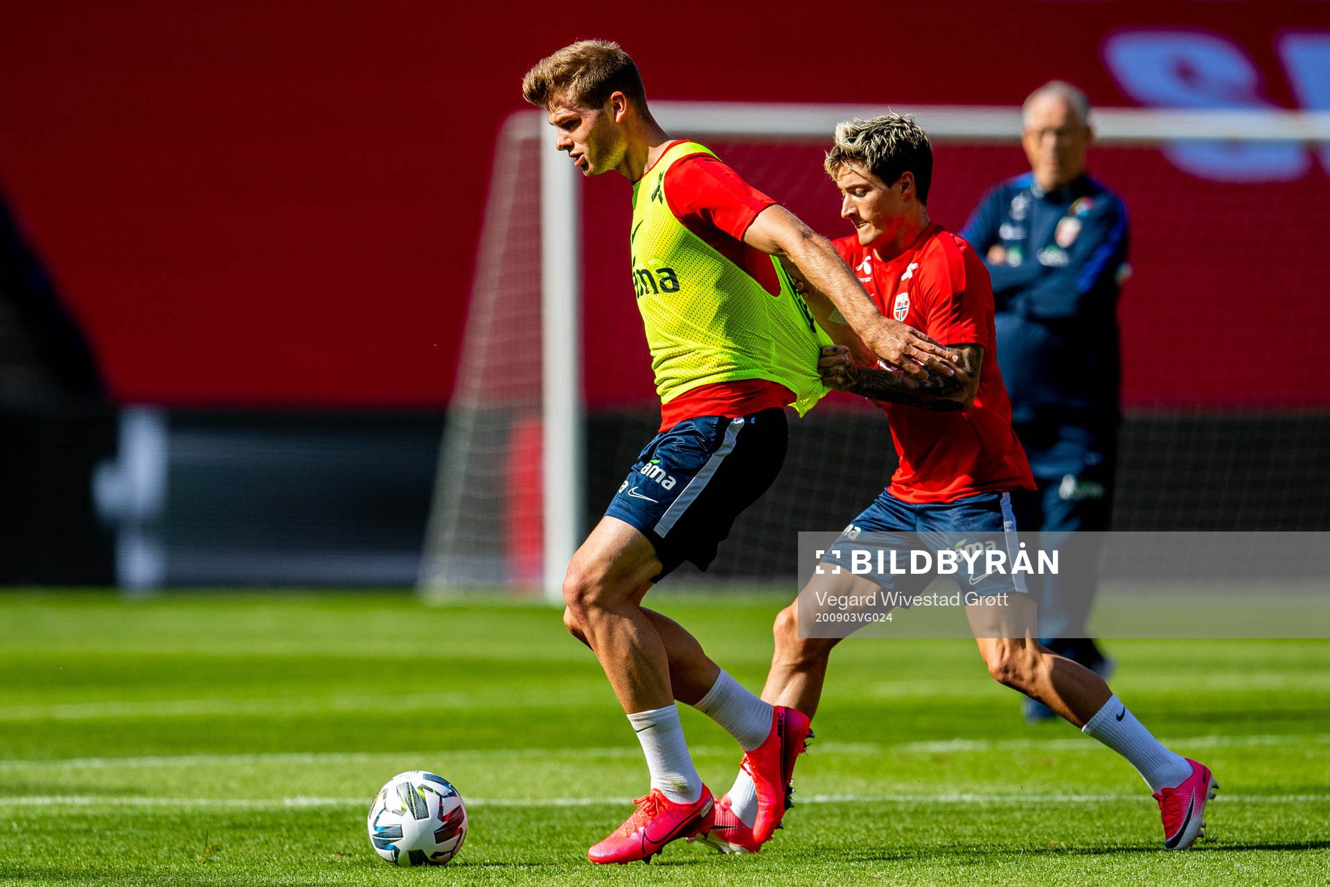 Alexander Sørloth and Mathias Normann of the Norwegian