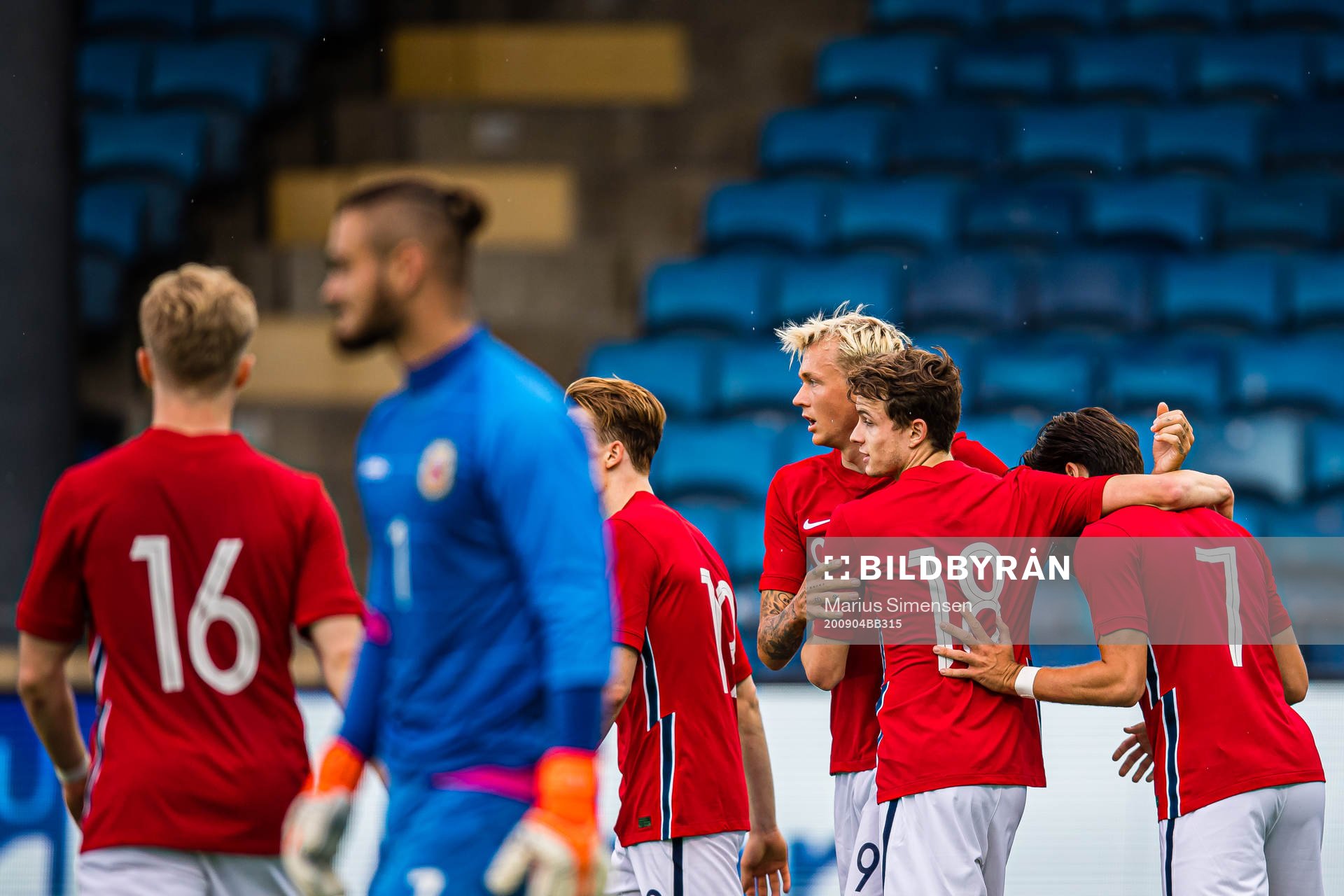Birk Risa of Norway celebrates