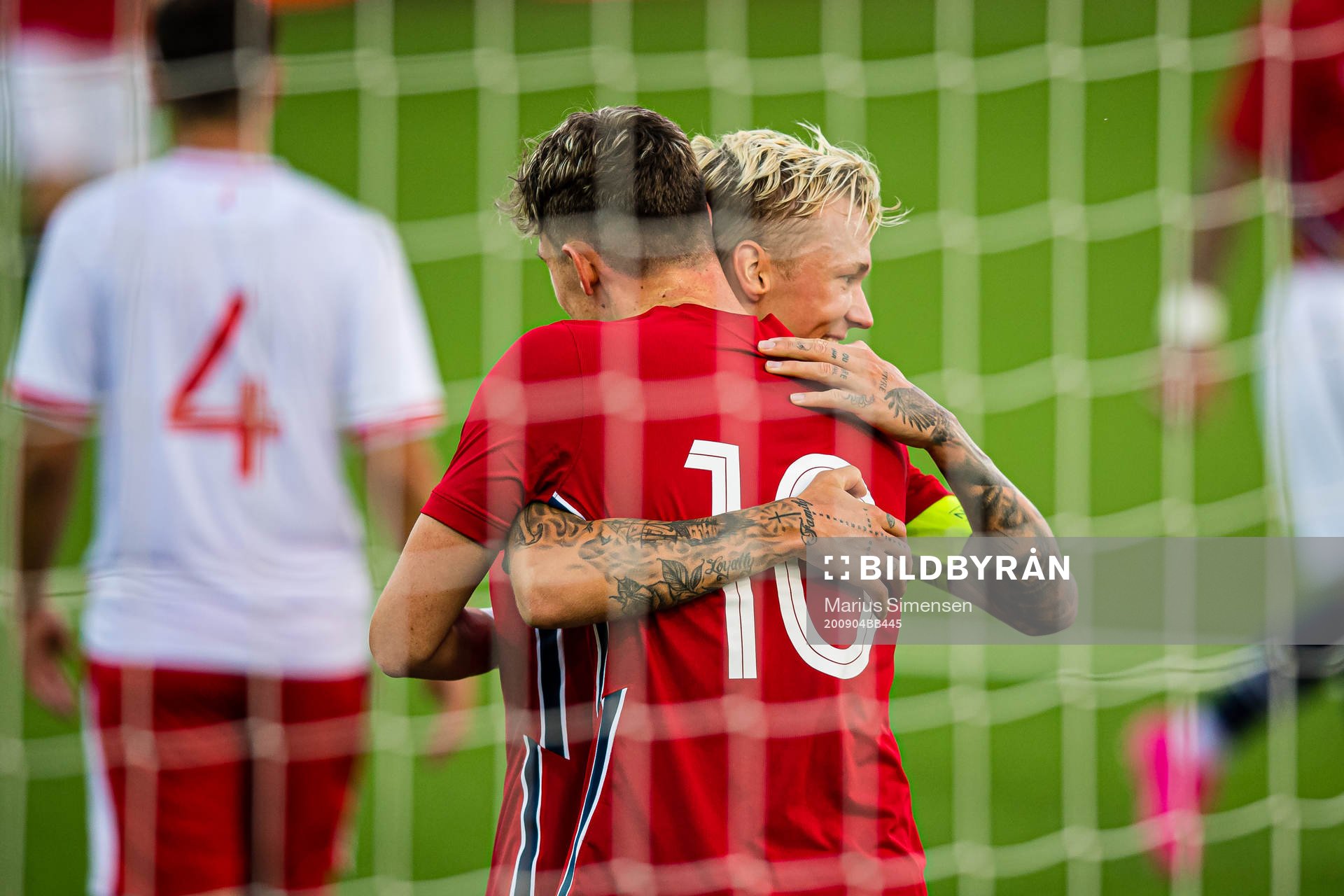 Jørgen Strand Larsen of Norway celebrates