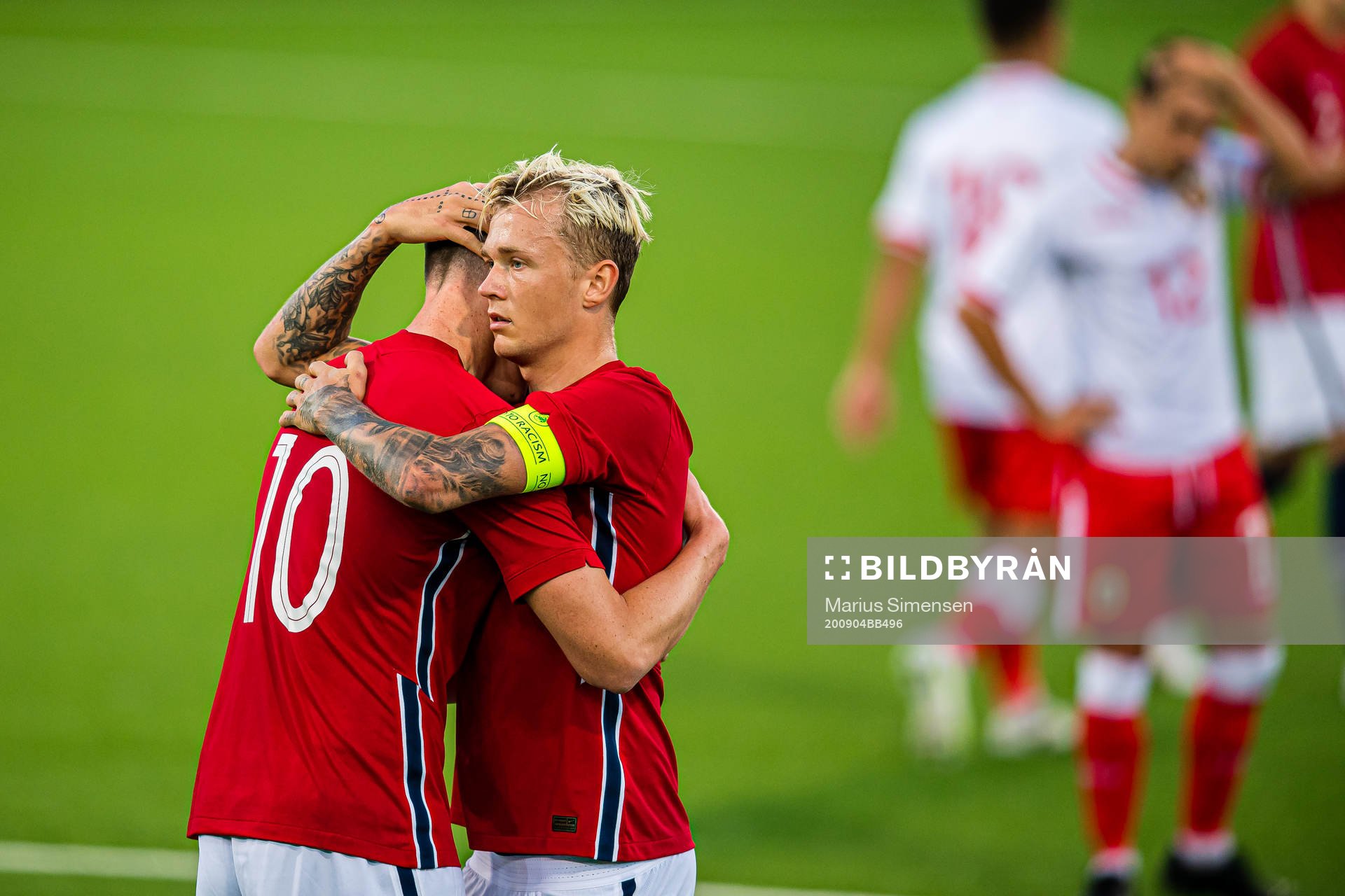 Jørgen Strand Larsen of Norway celebrates