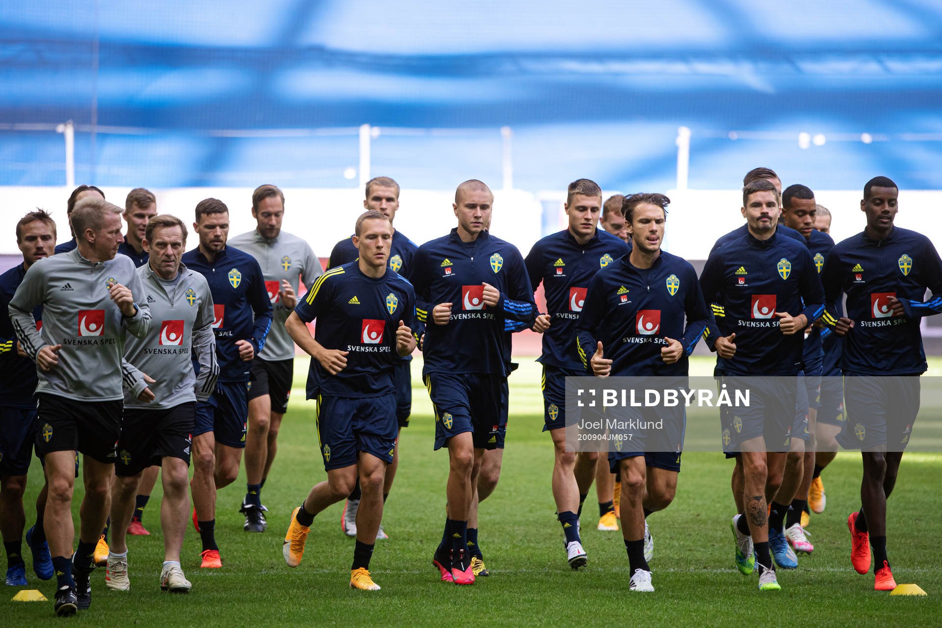 Ludwig Augustinsson, Sebastian Holmén, Mattias Svanberg, Albin Ekdal, Mikael Lustig and Alexander Isak of the Swedish national football team warming up during a training session on September 4, 2020 in Stockholm.