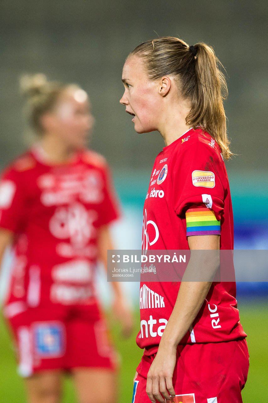 Örebros Frida Abrahamsson deppar