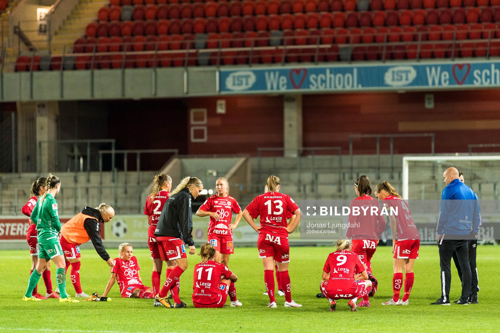 Örebros spelare och ledare deppar