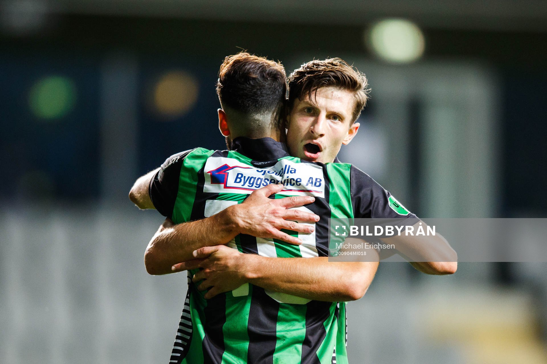 GAIS Mervan Celik och Adnan Maric  jublar