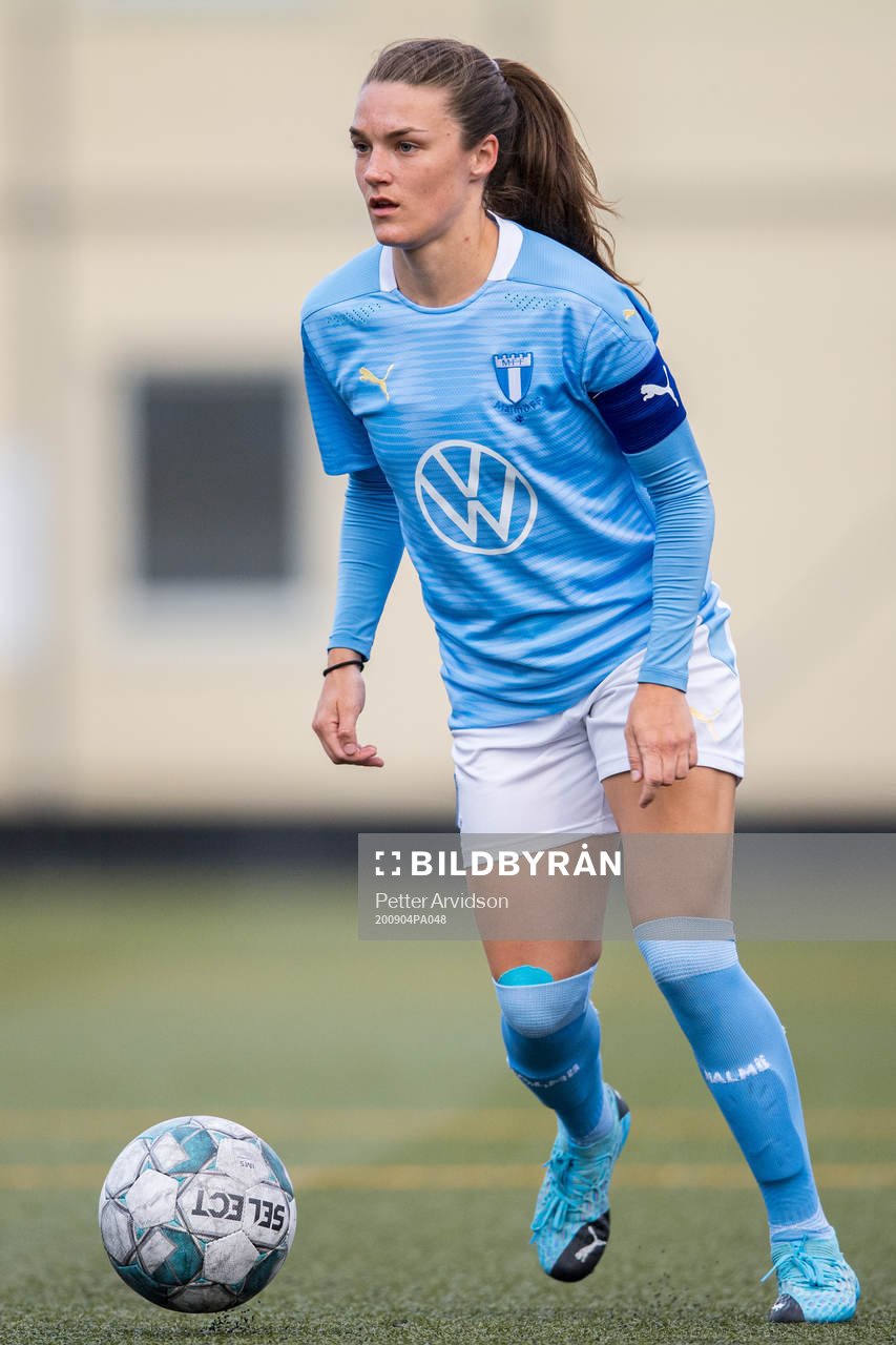 Malmö FFs Saga Fredriksson