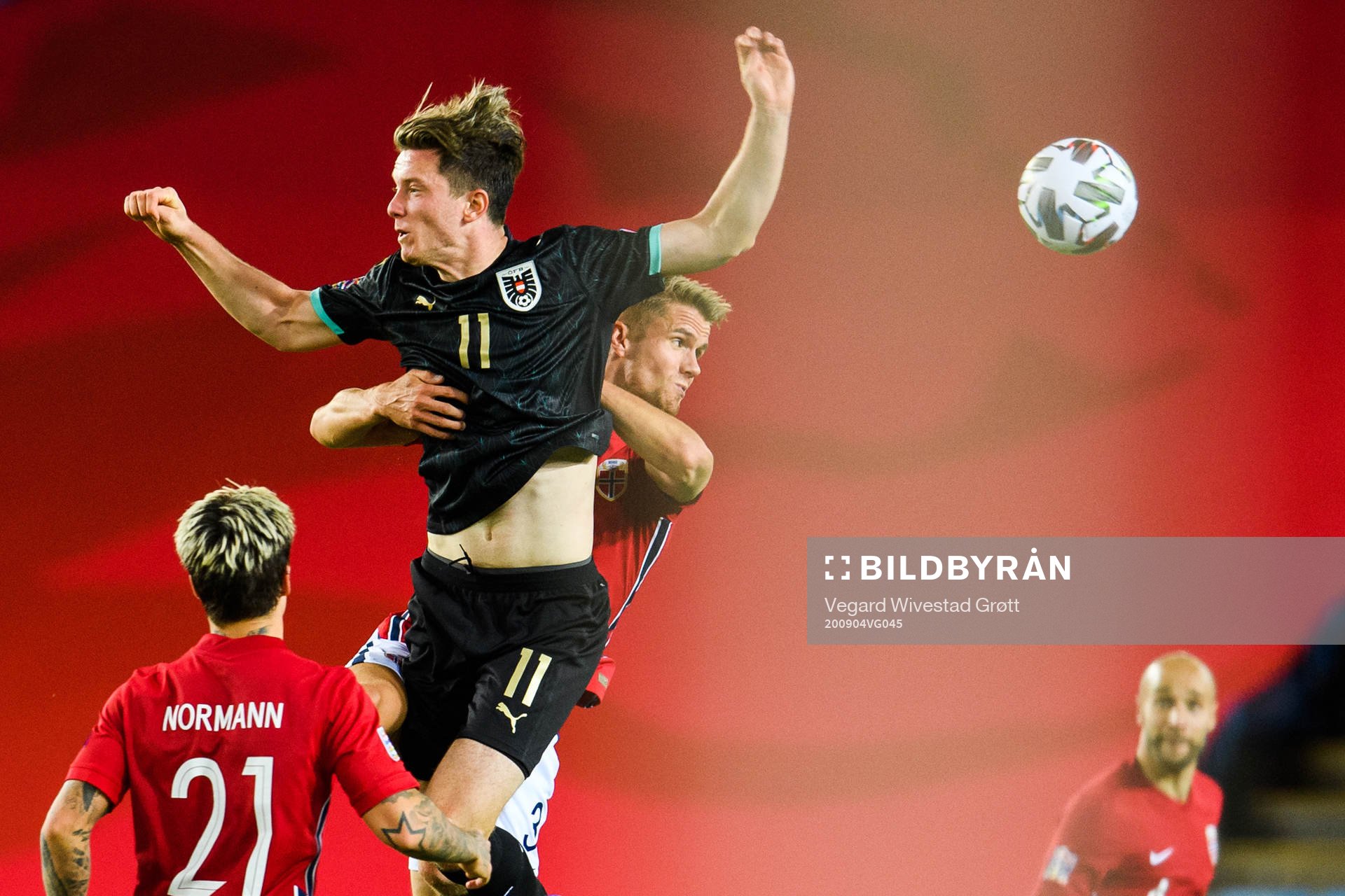 Michael Gregoritsch of Austria and Kristoffer Ajer of Norway