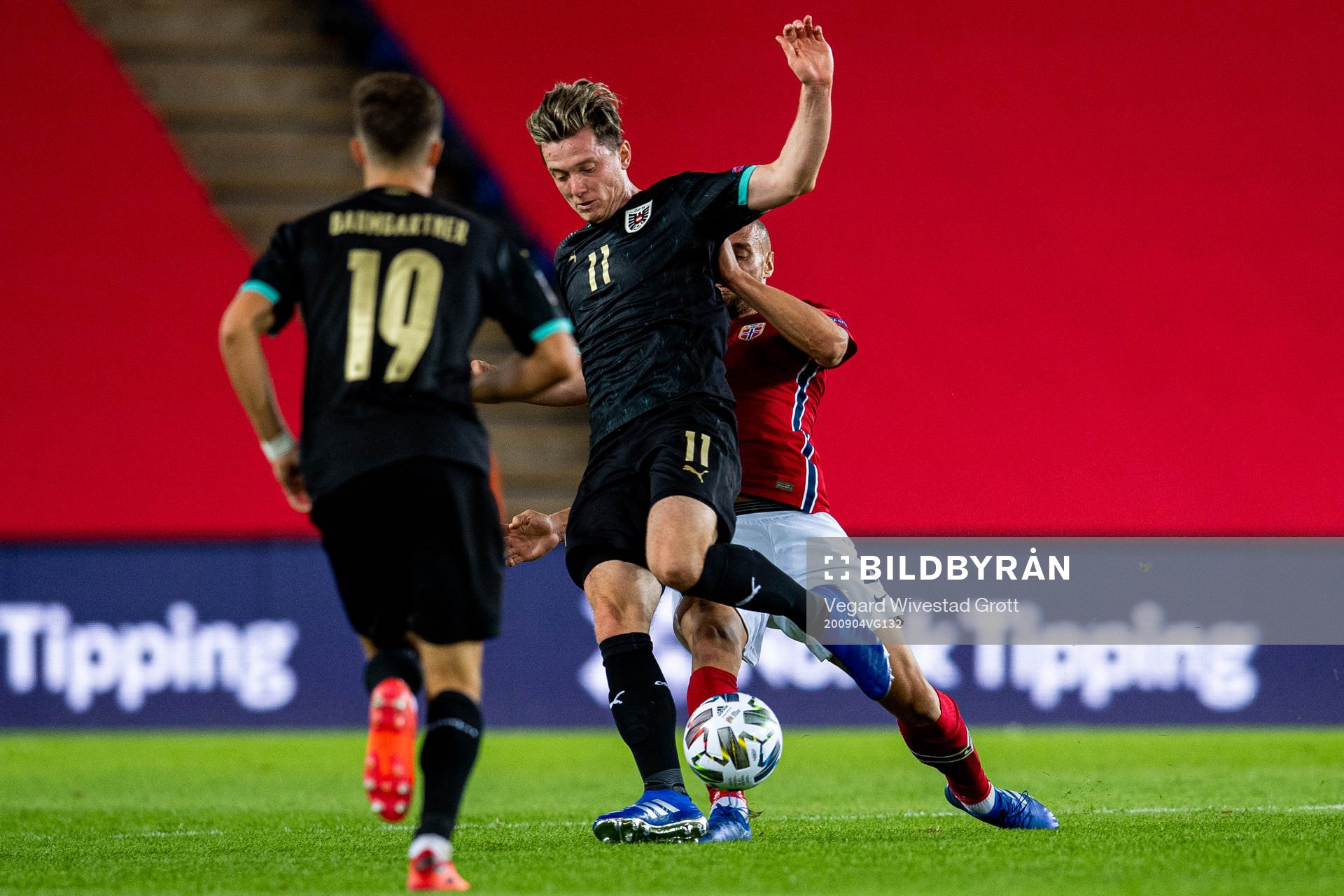 Michael Gregoritsch of Austria and Tore Reginiussen of