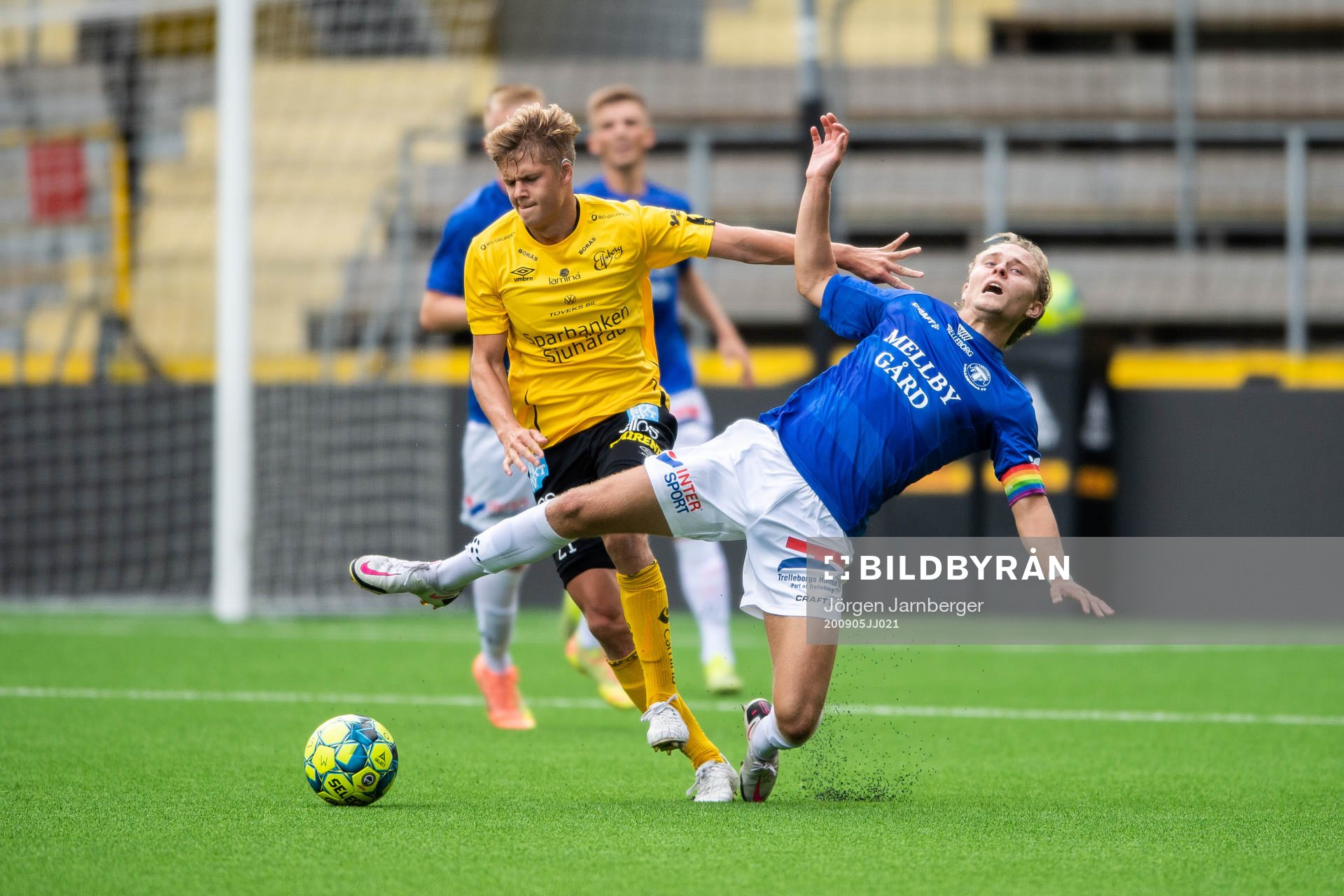 Elfsborgs Kevin Holmén och Trelleborgs Jonathan Jacobsson