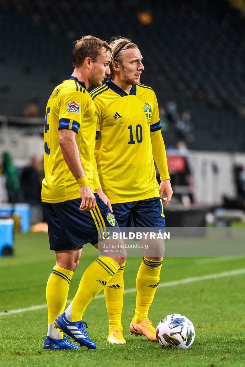 Pierre Bengtsson and Emil Forsberg of Sweden