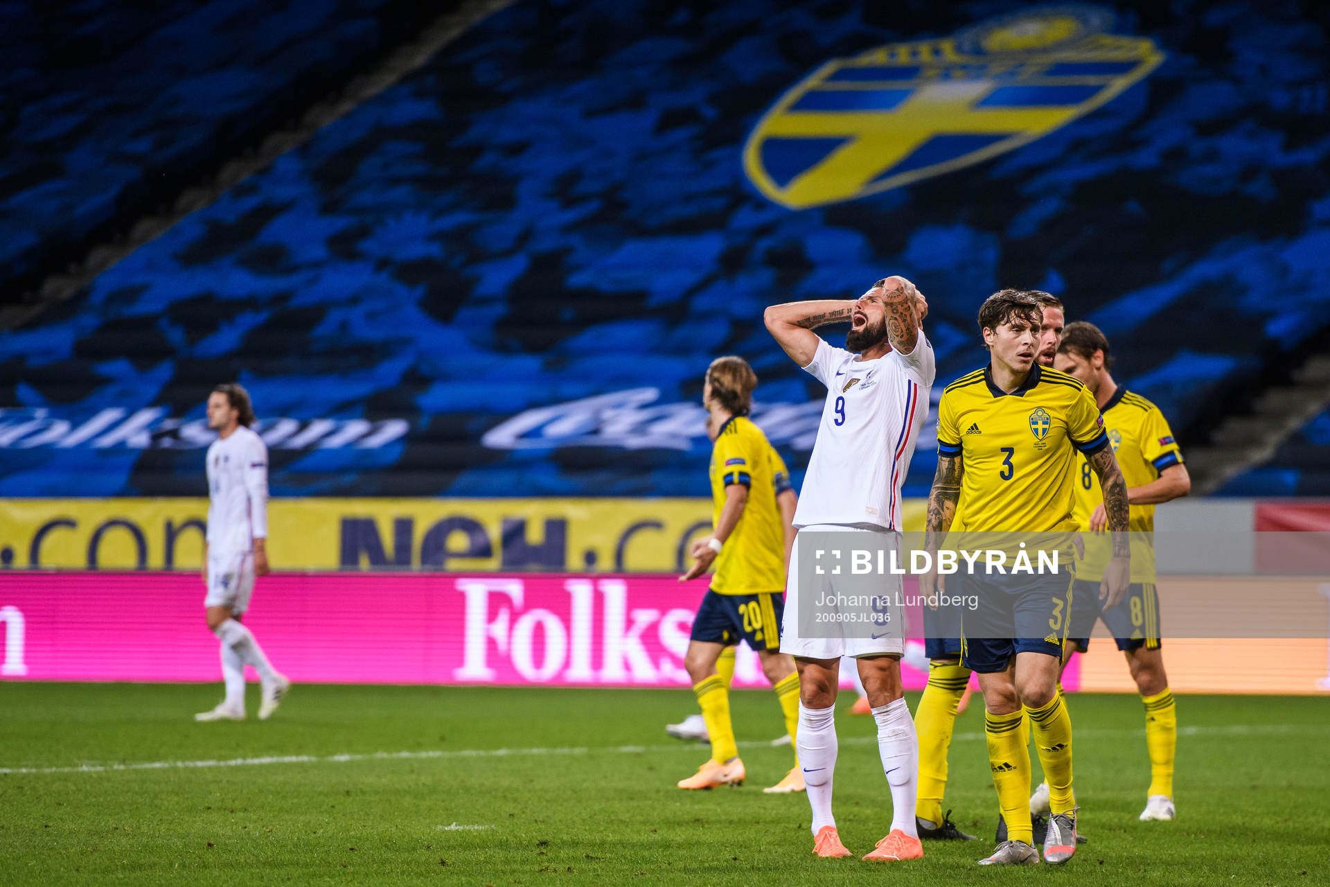 Olivier Giroud of France reacts
