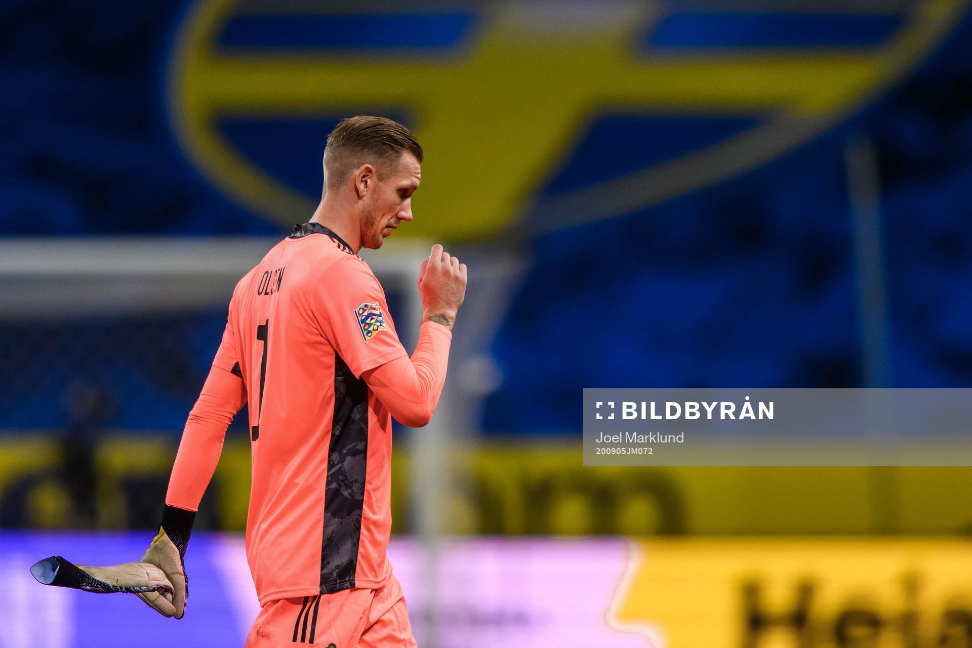 Goalkeeper Robin Olsen of Sweden looks dejected