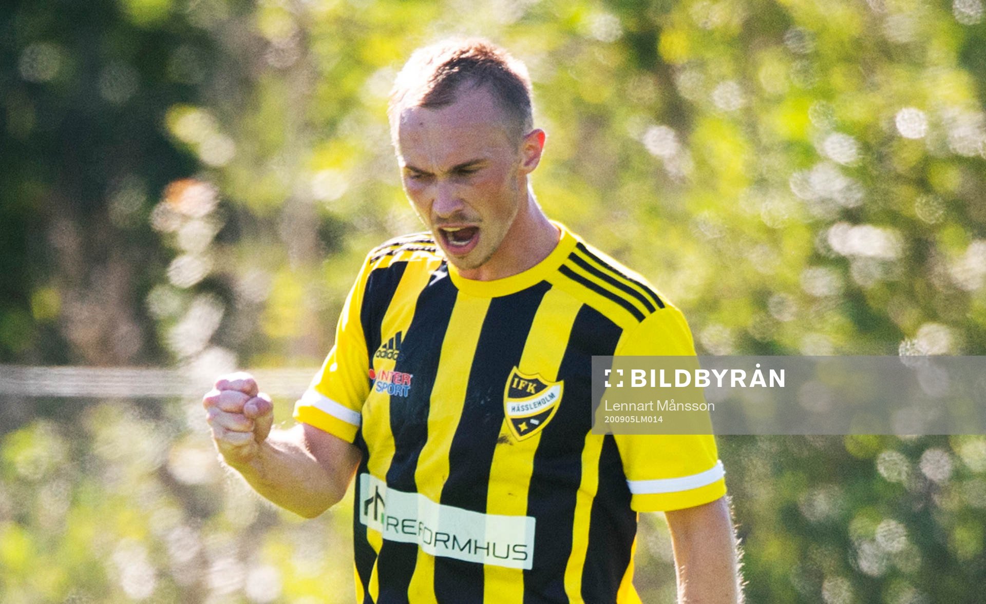 IFK Hässleholms Albin Nilsson kvitterar till 1-1 och jublar i matchen mellan Nosaby IF och IFK Hässleholm i Kristianstad den 5 september 2020.