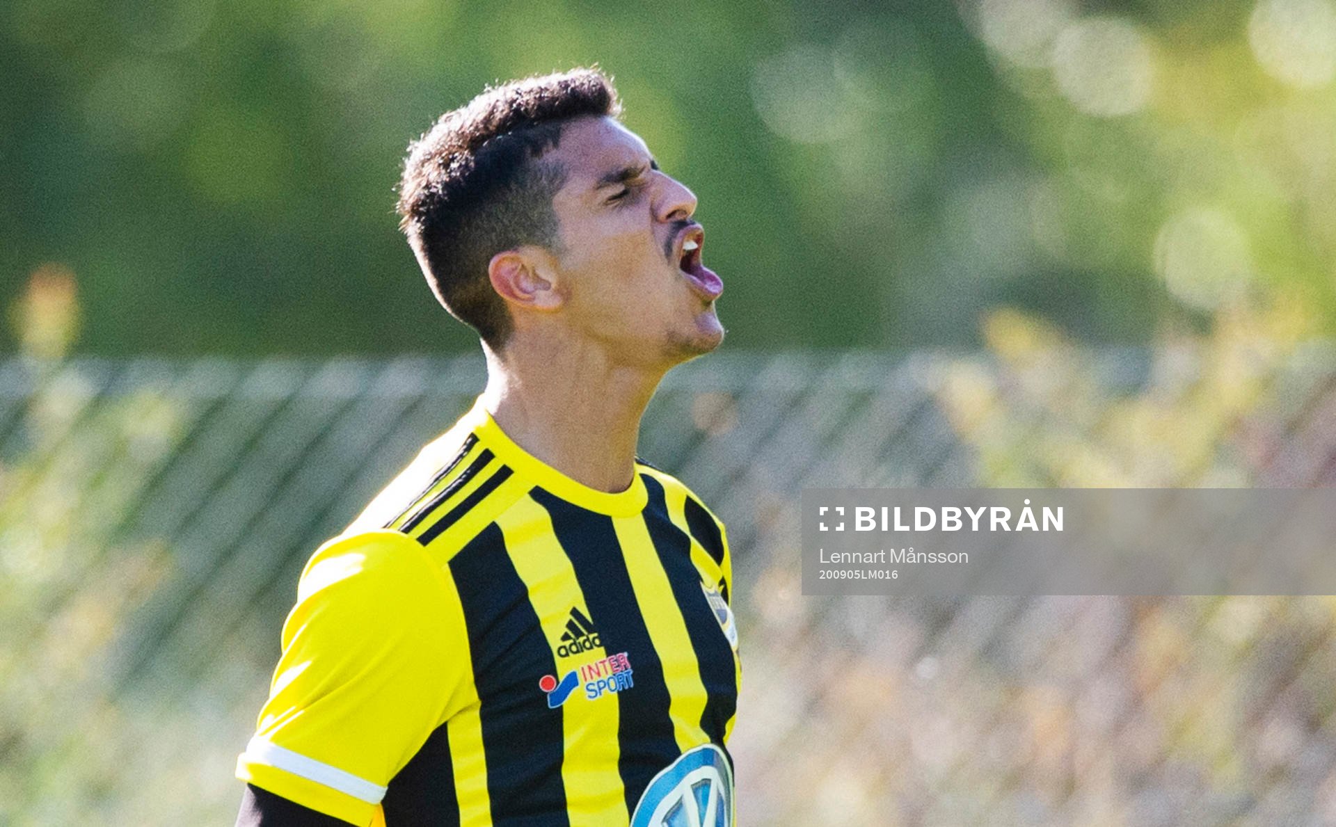 IFK Hässleholms Mustafa Owaid gör segermålet 1-2 och