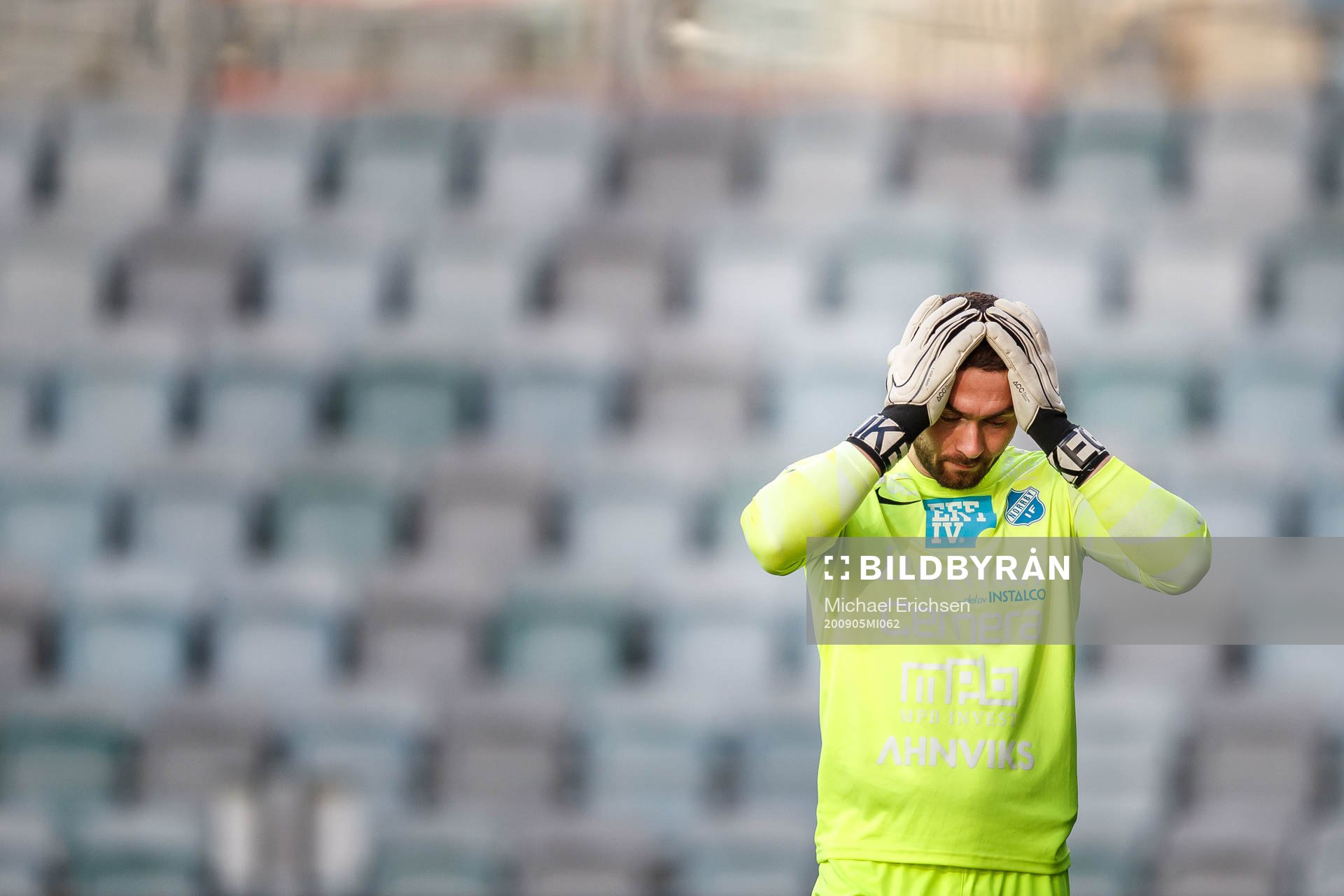 Norrbys målvakt Mergim Krasniqi deppar