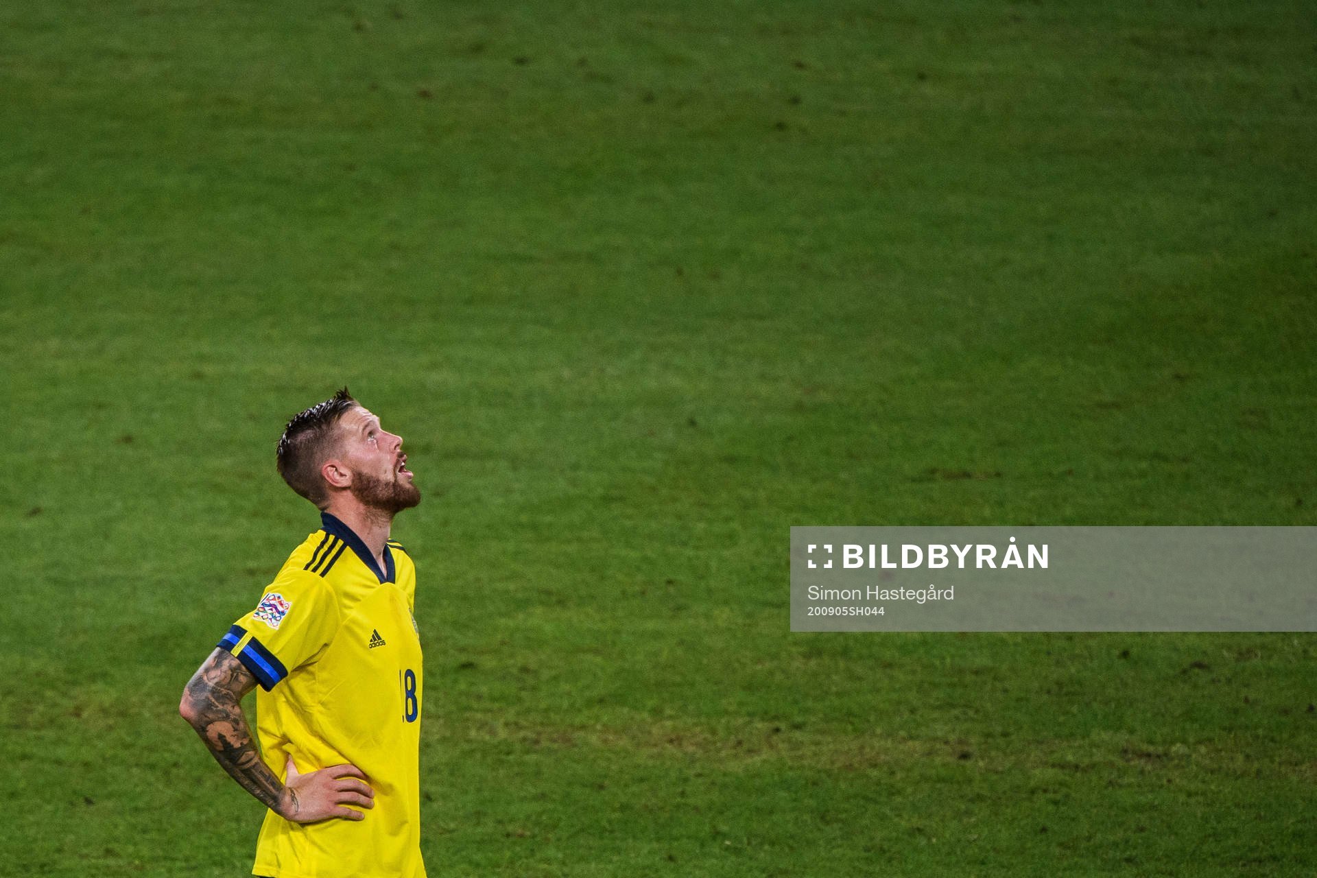 Pontus Jansson of Sweden looks dejected
