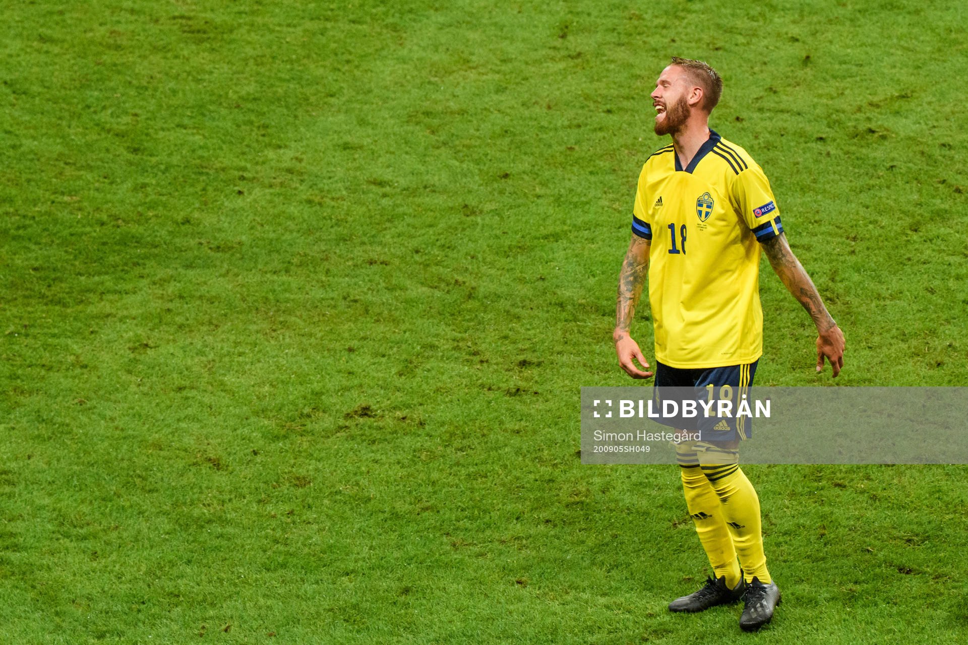 Pontus Jansson of Sweden reacts