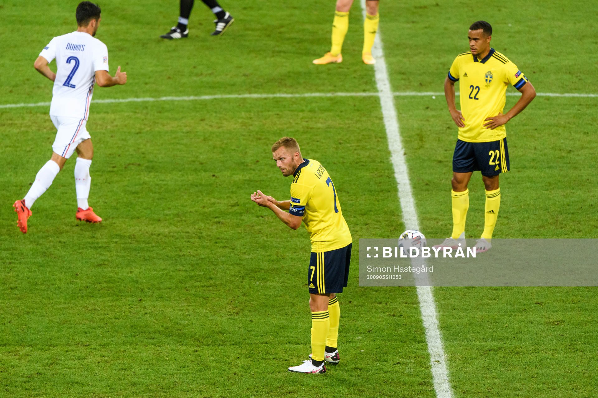 Sebastian Larsson of Sweden looks dejected