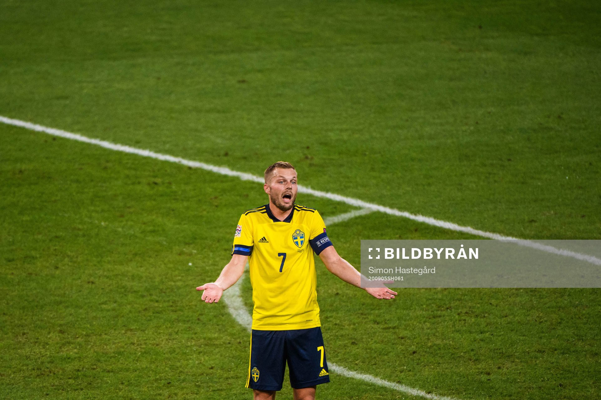Sebastian Larsson of Sweden reacts