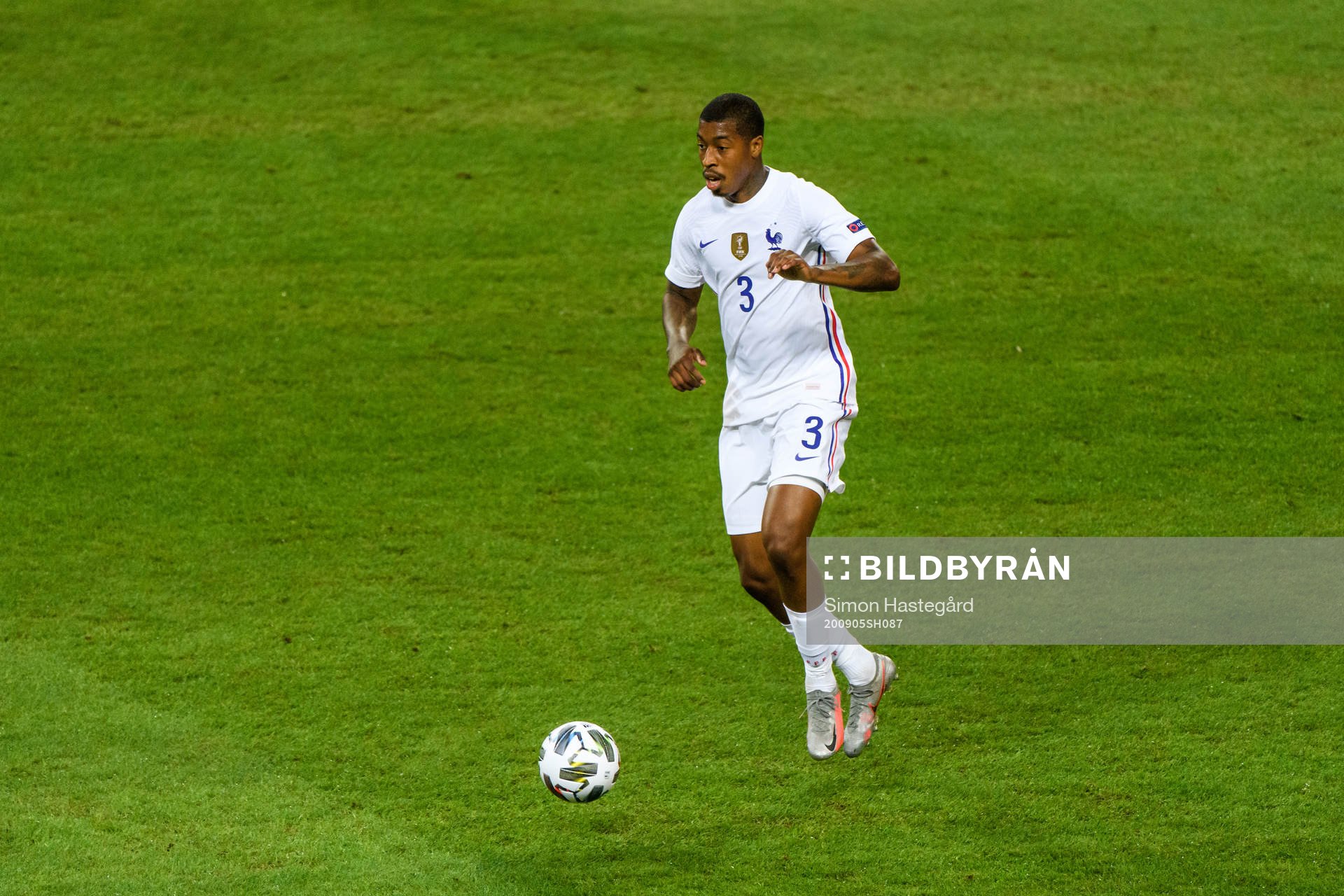 Presnel Kimpembe of France